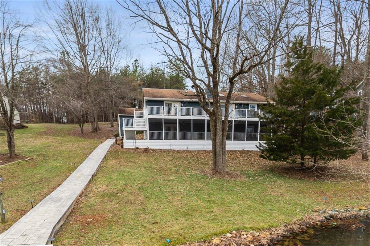 113 Oak Hollow Road