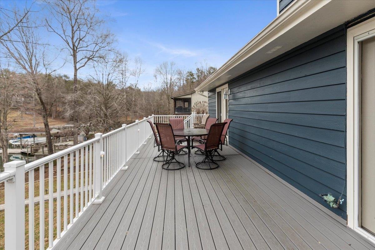 113 Oak Hollow Road