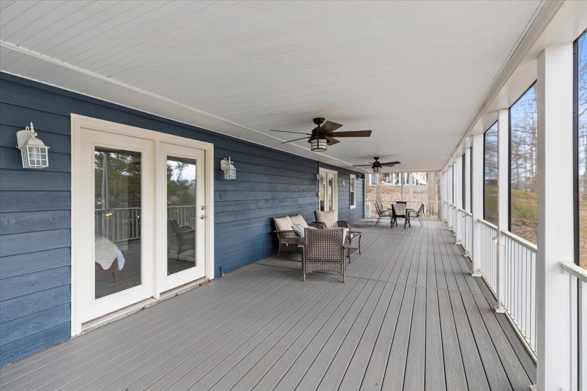 113 Oak Hollow Road