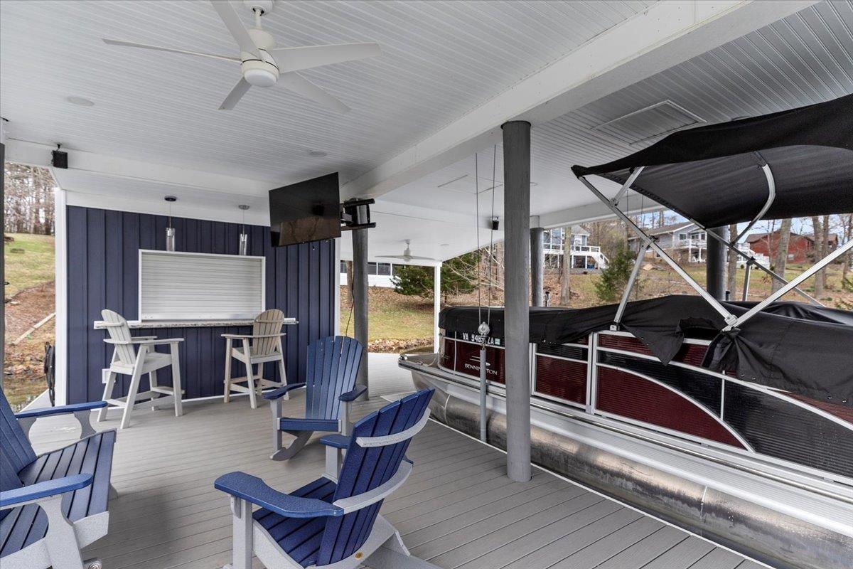 113 Oak Hollow Road