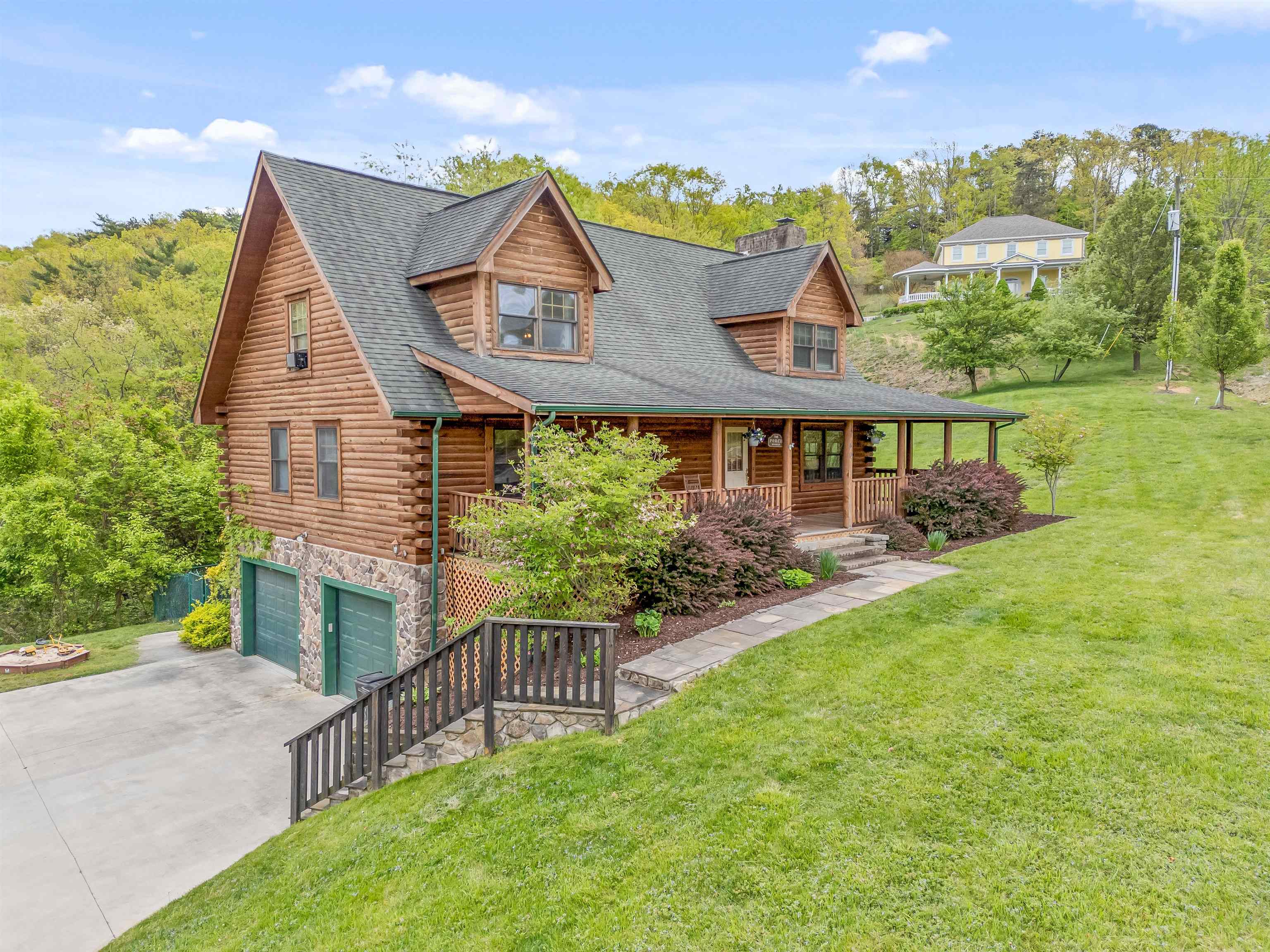 140 Lovely Mount Drive