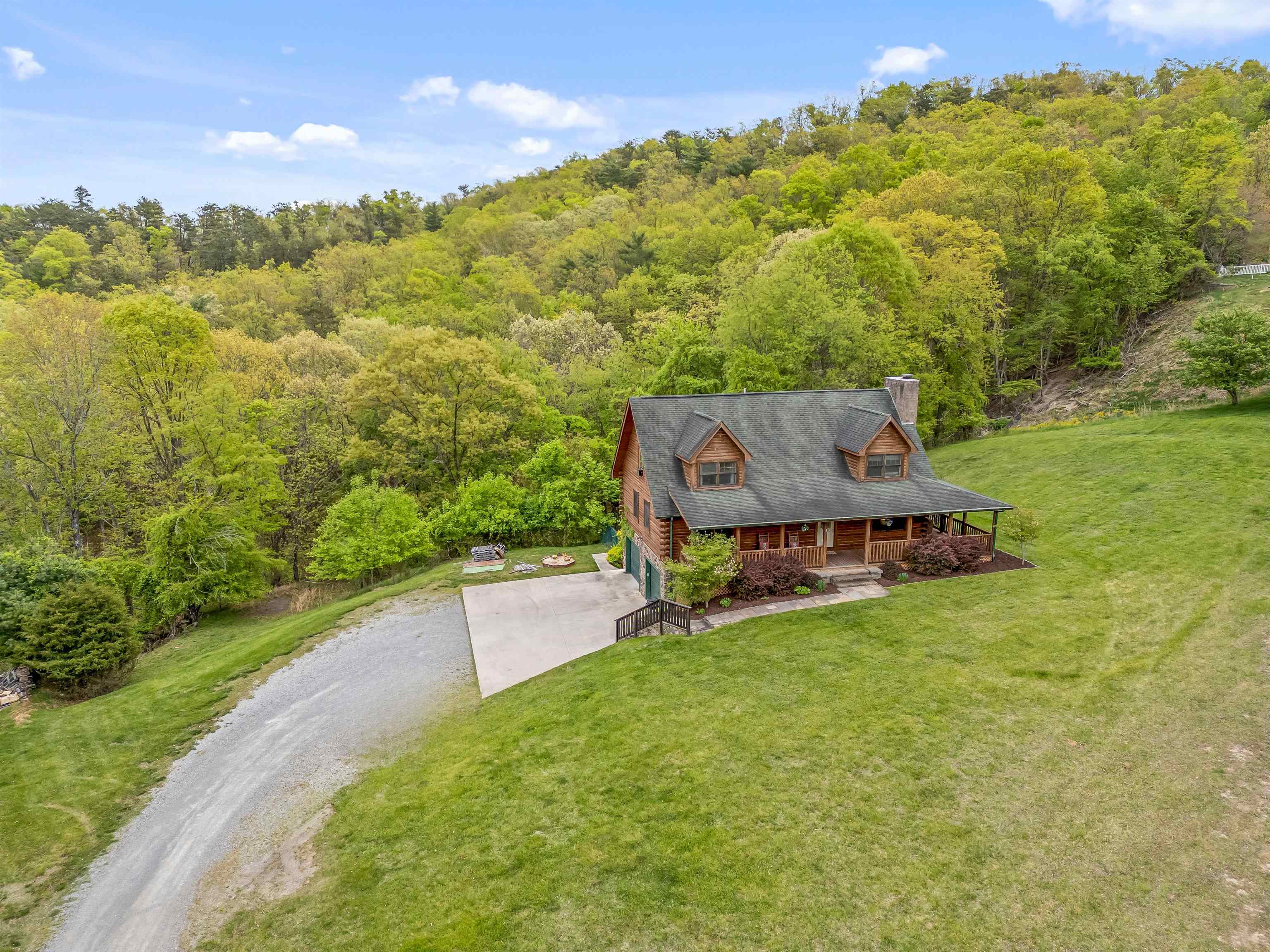 140 Lovely Mount Drive