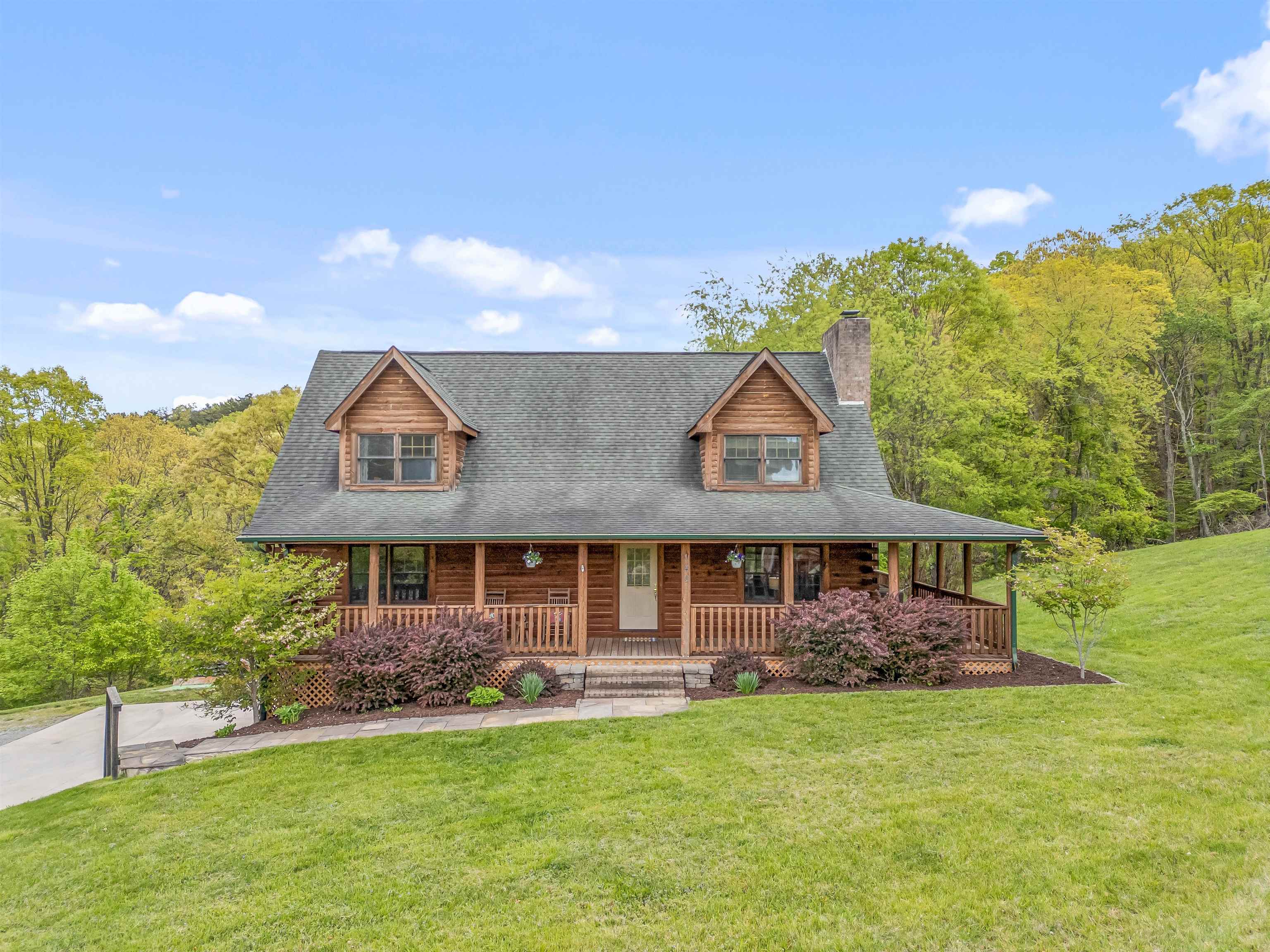 140 Lovely Mount Drive