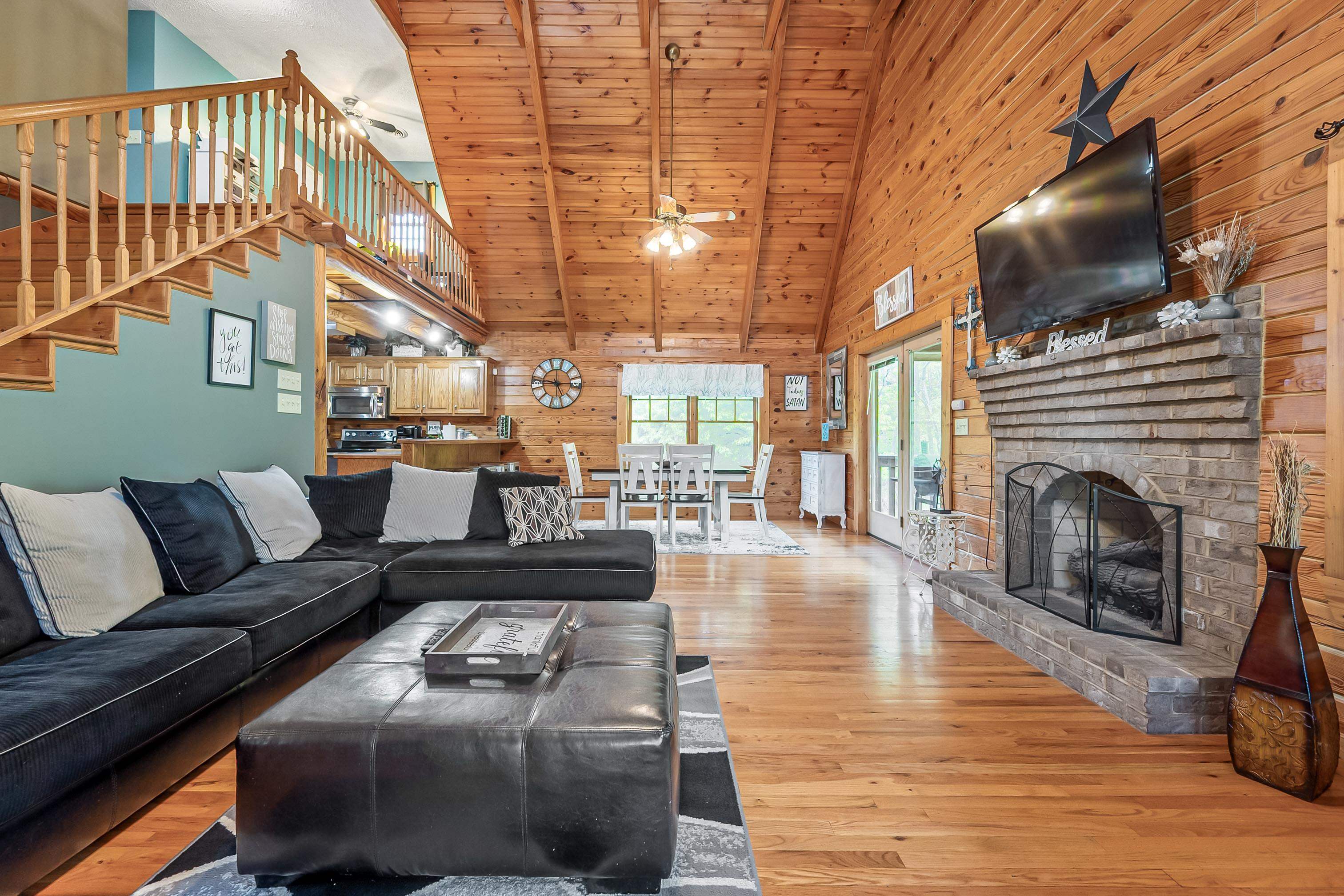 140 Lovely Mount Drive