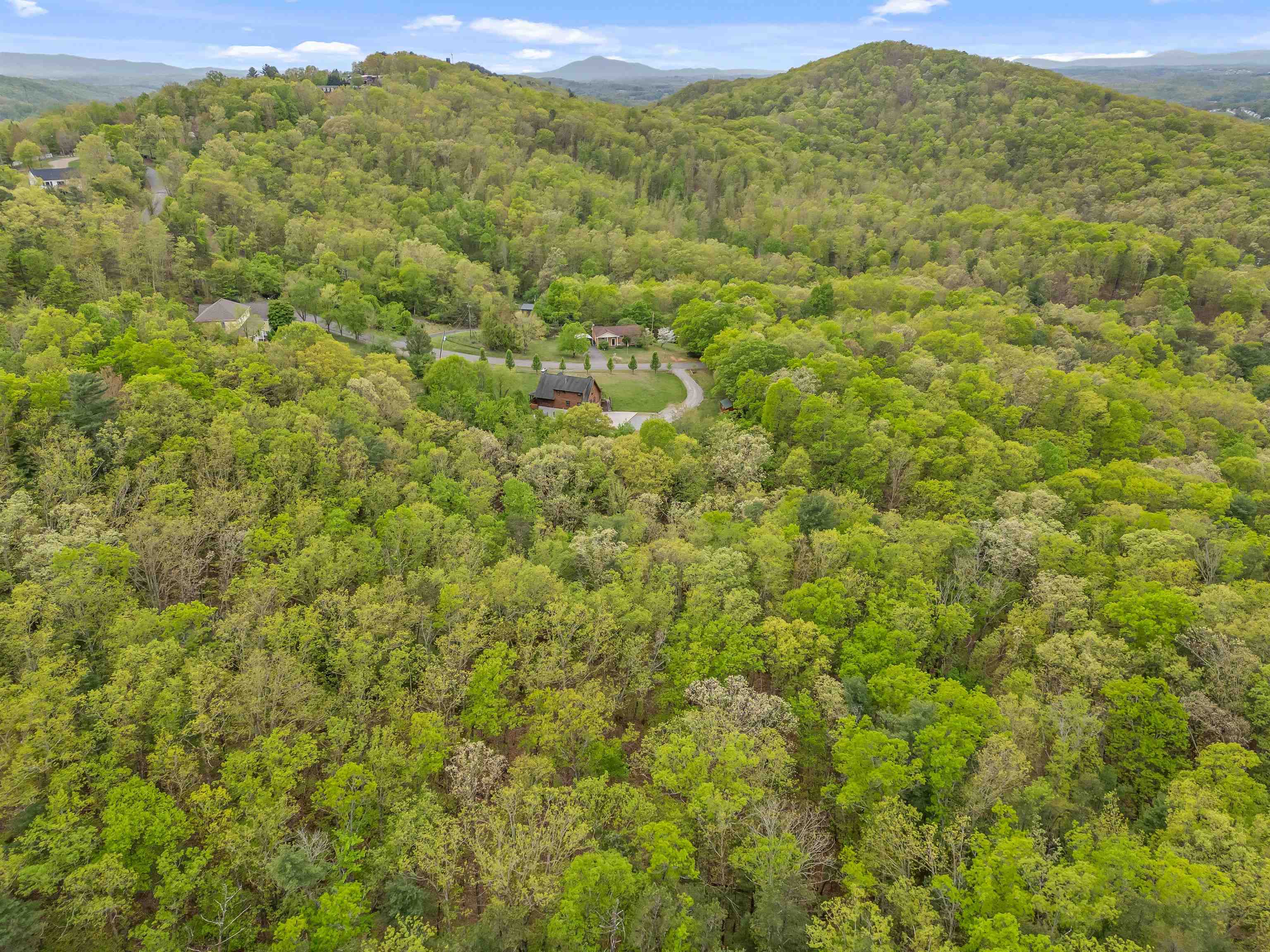 140 Lovely Mount Drive