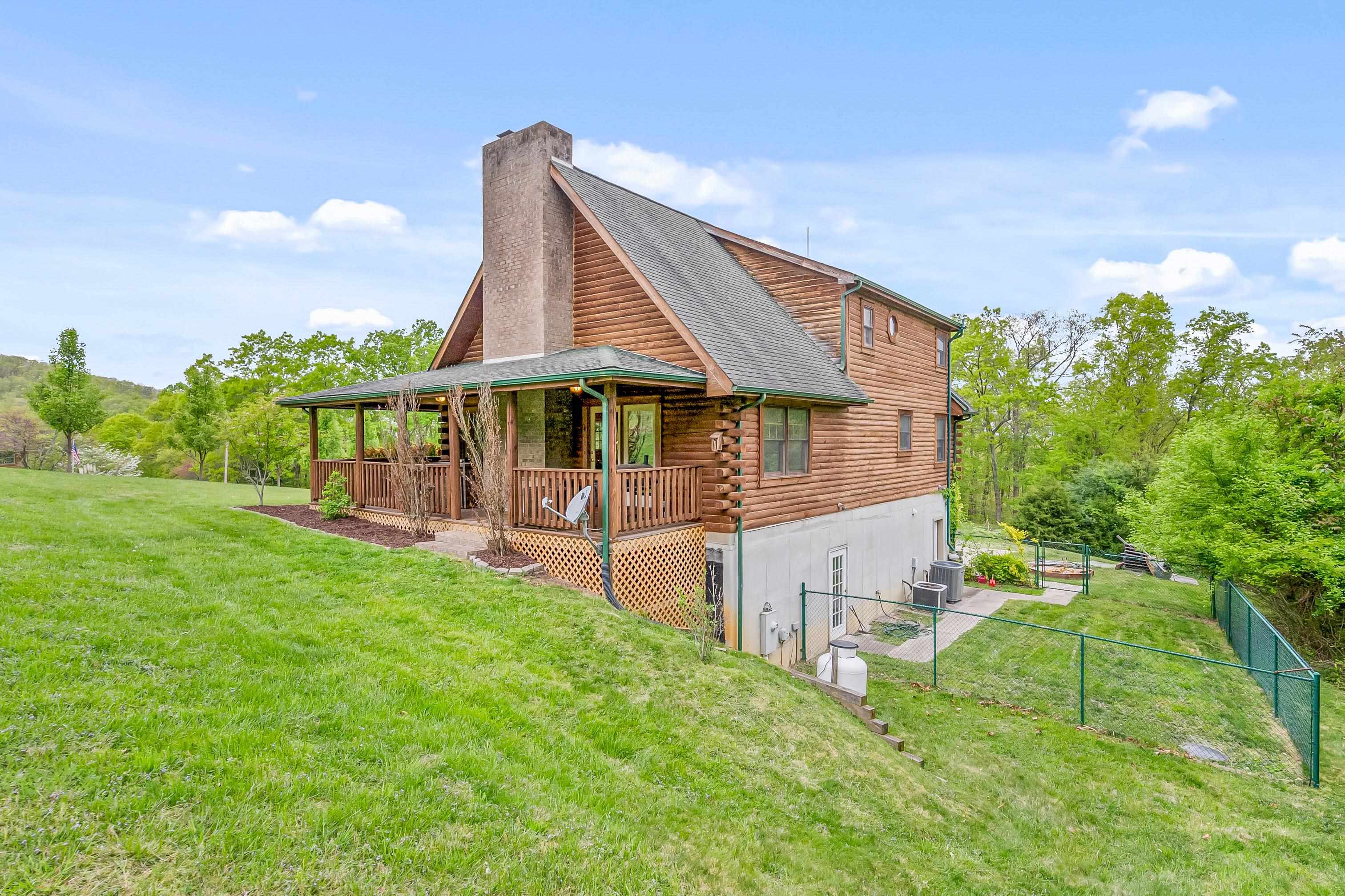 140 Lovely Mount Drive