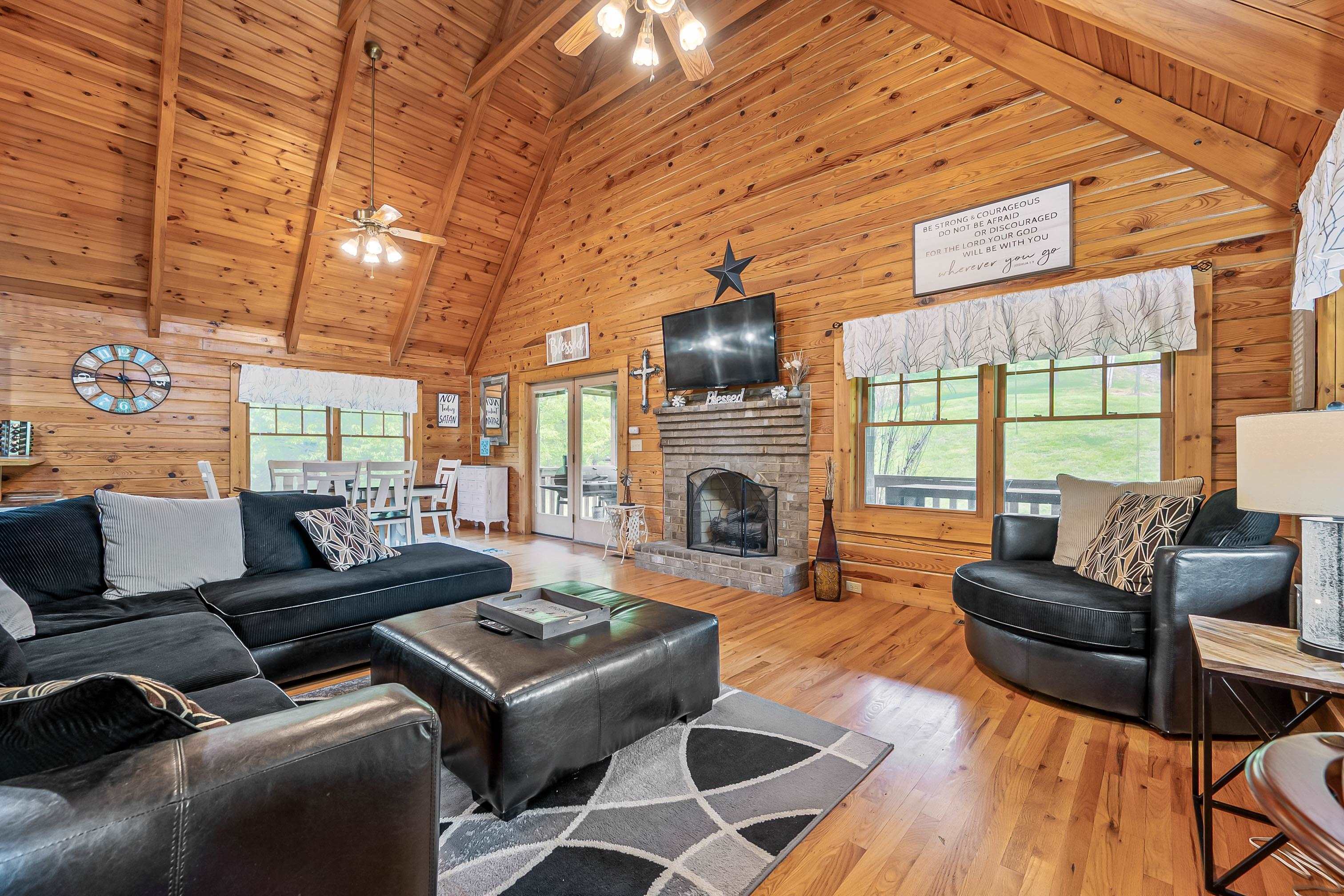 140 Lovely Mount Drive