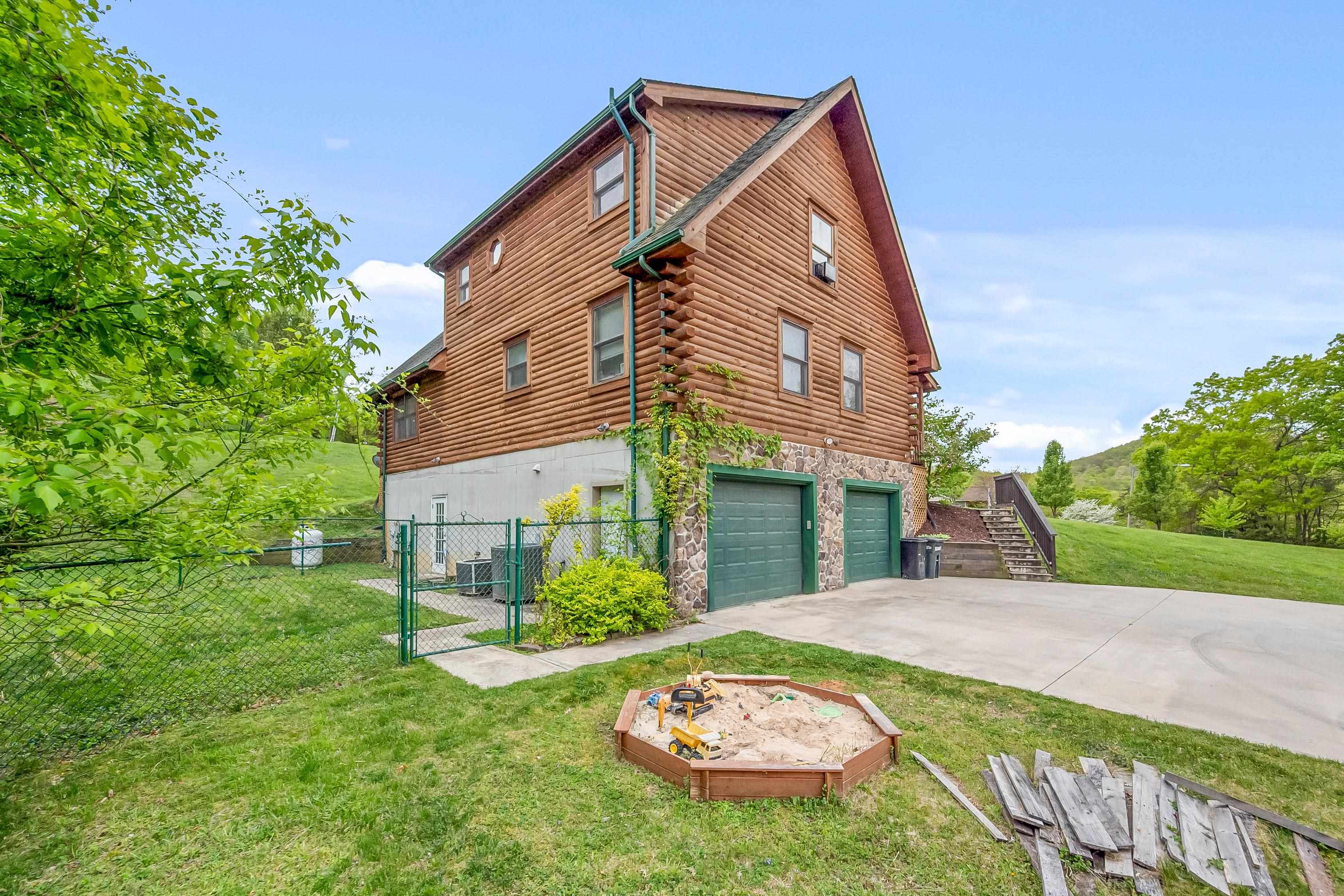 140 Lovely Mount Drive