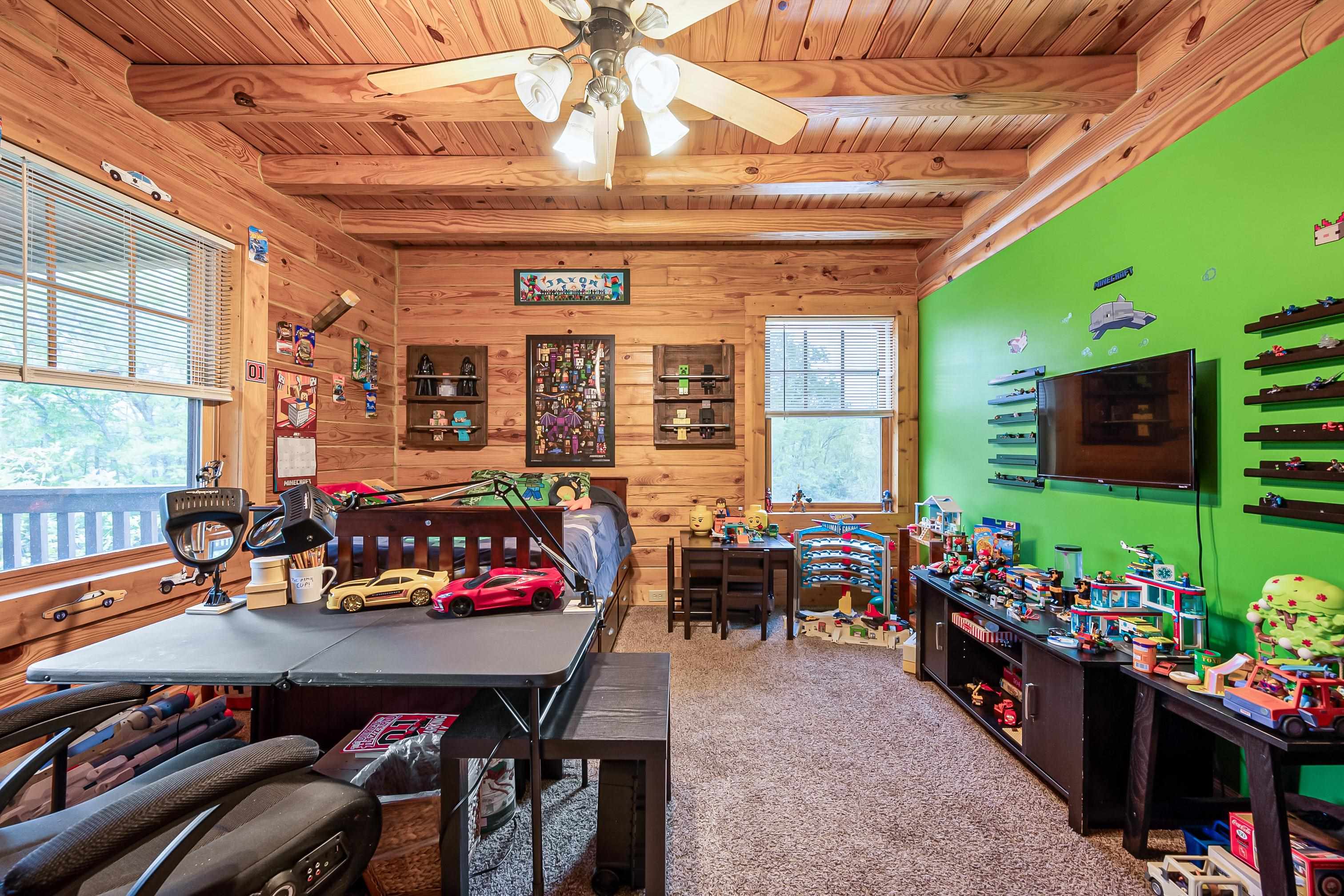 140 Lovely Mount Drive