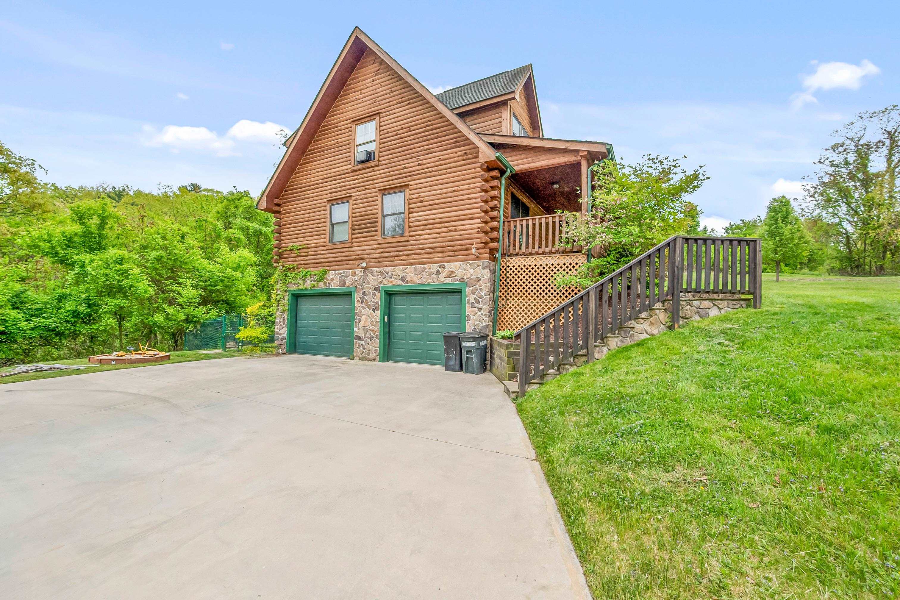 140 Lovely Mount Drive