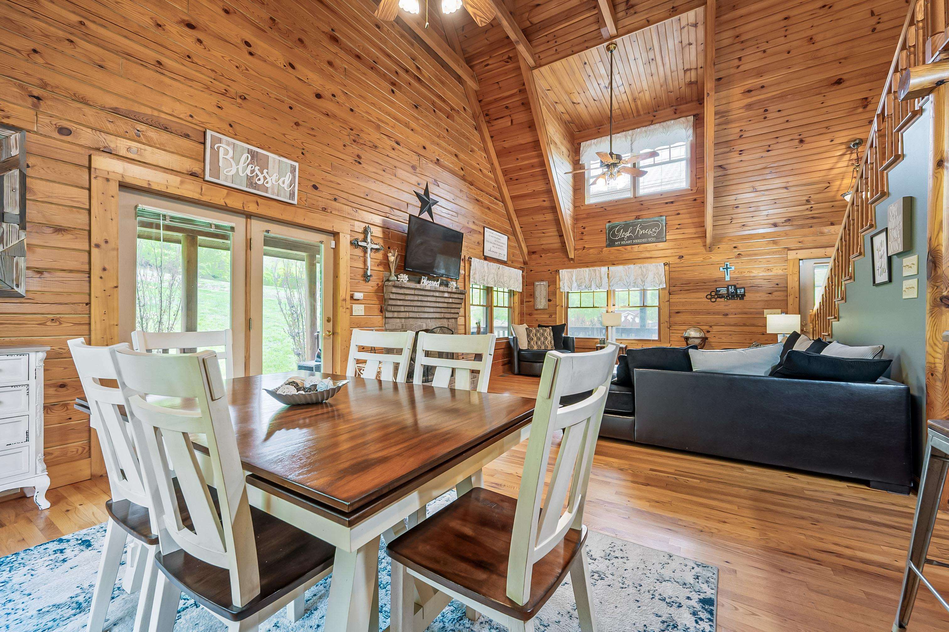 140 Lovely Mount Drive