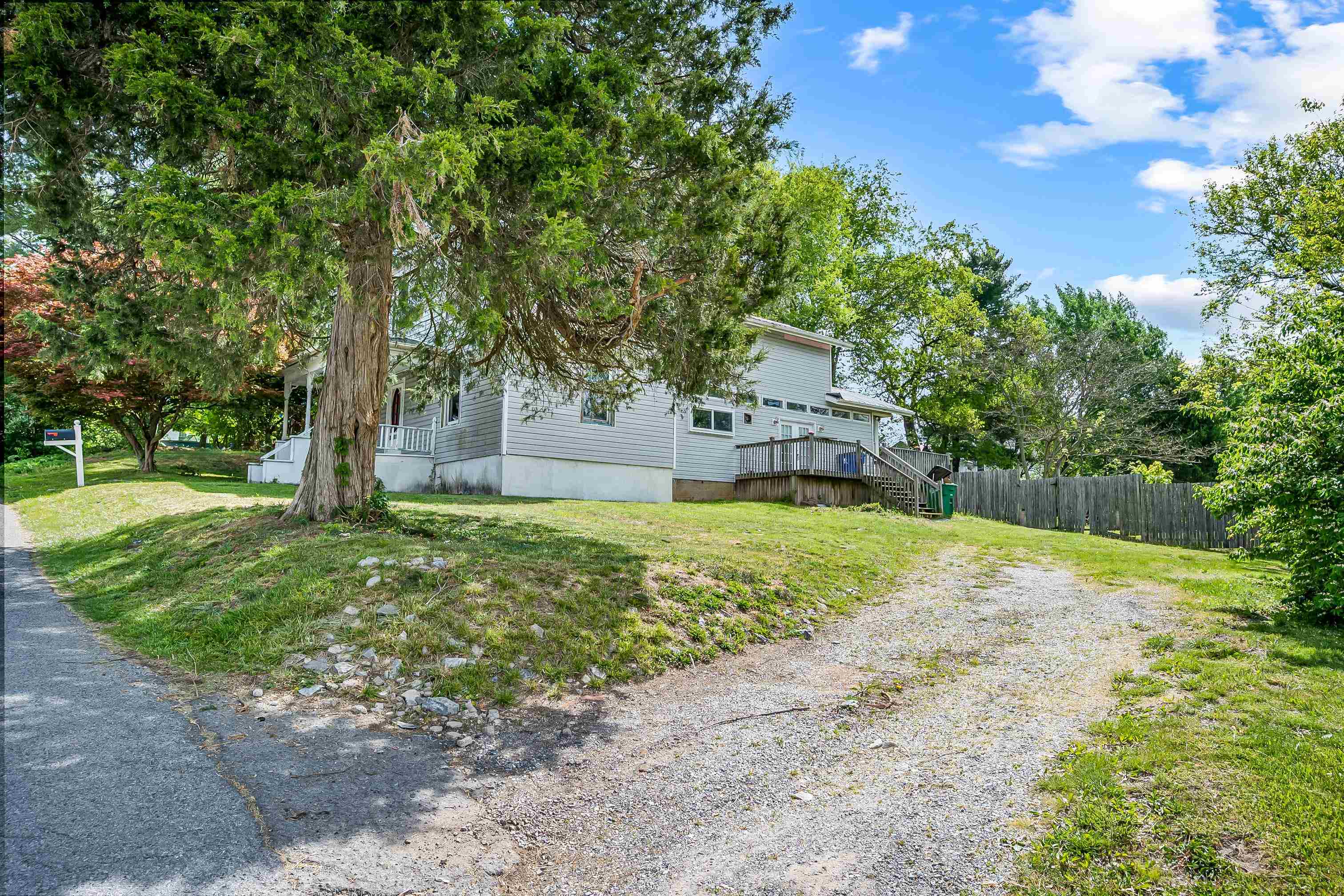 60 2ND Street SW