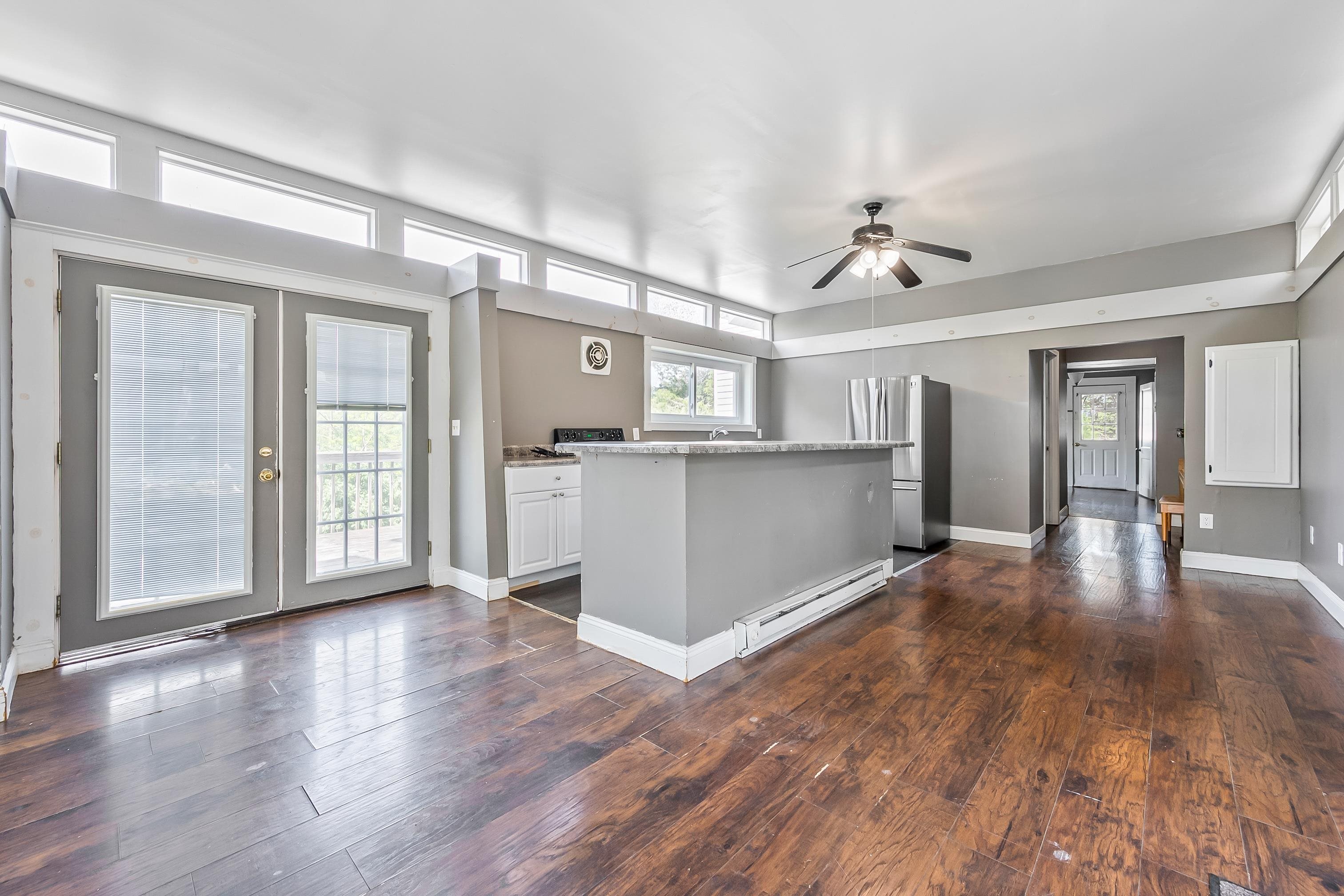 60 2ND Street SW