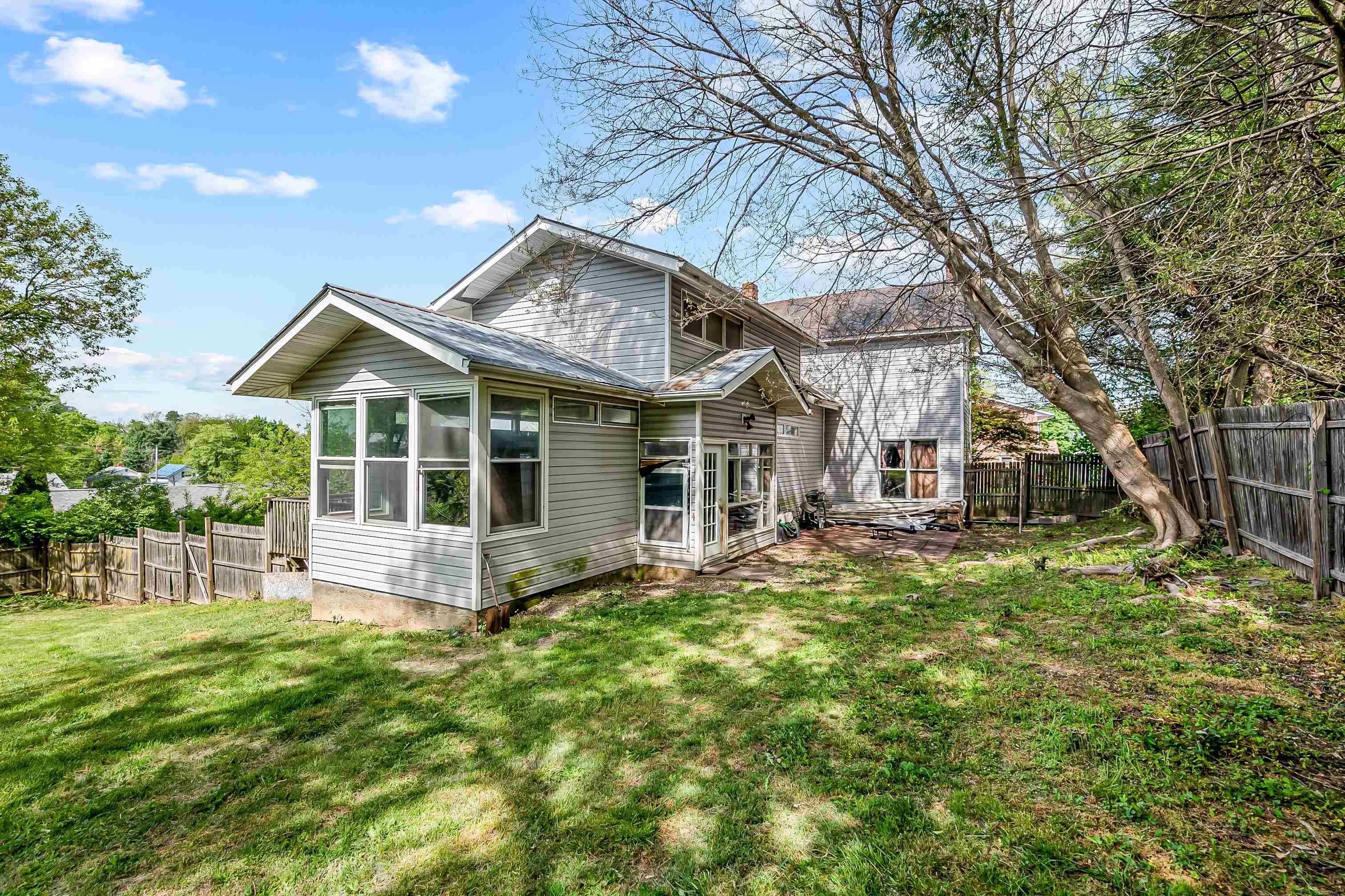 60 2ND Street SW