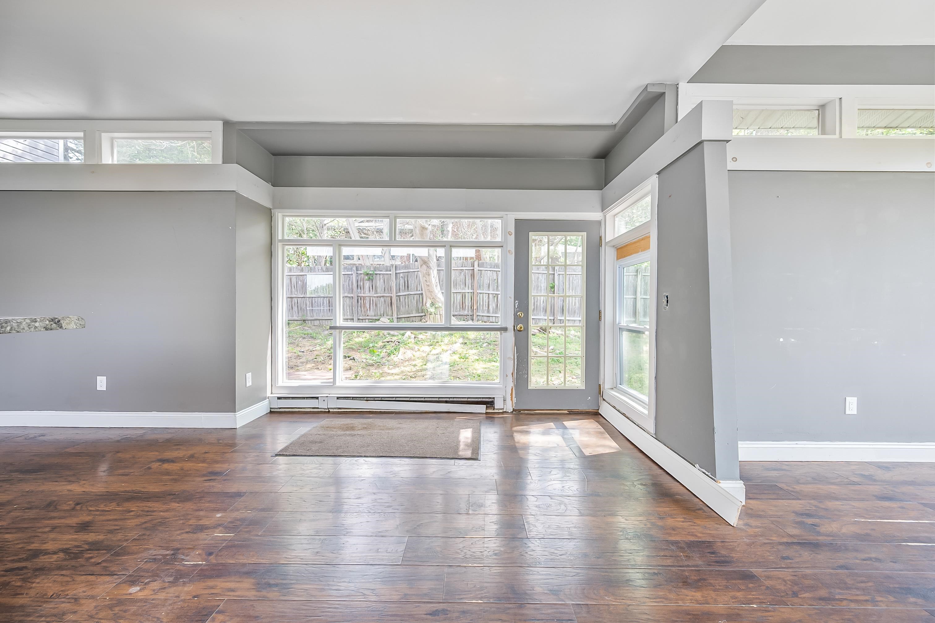 60 2ND Street SW