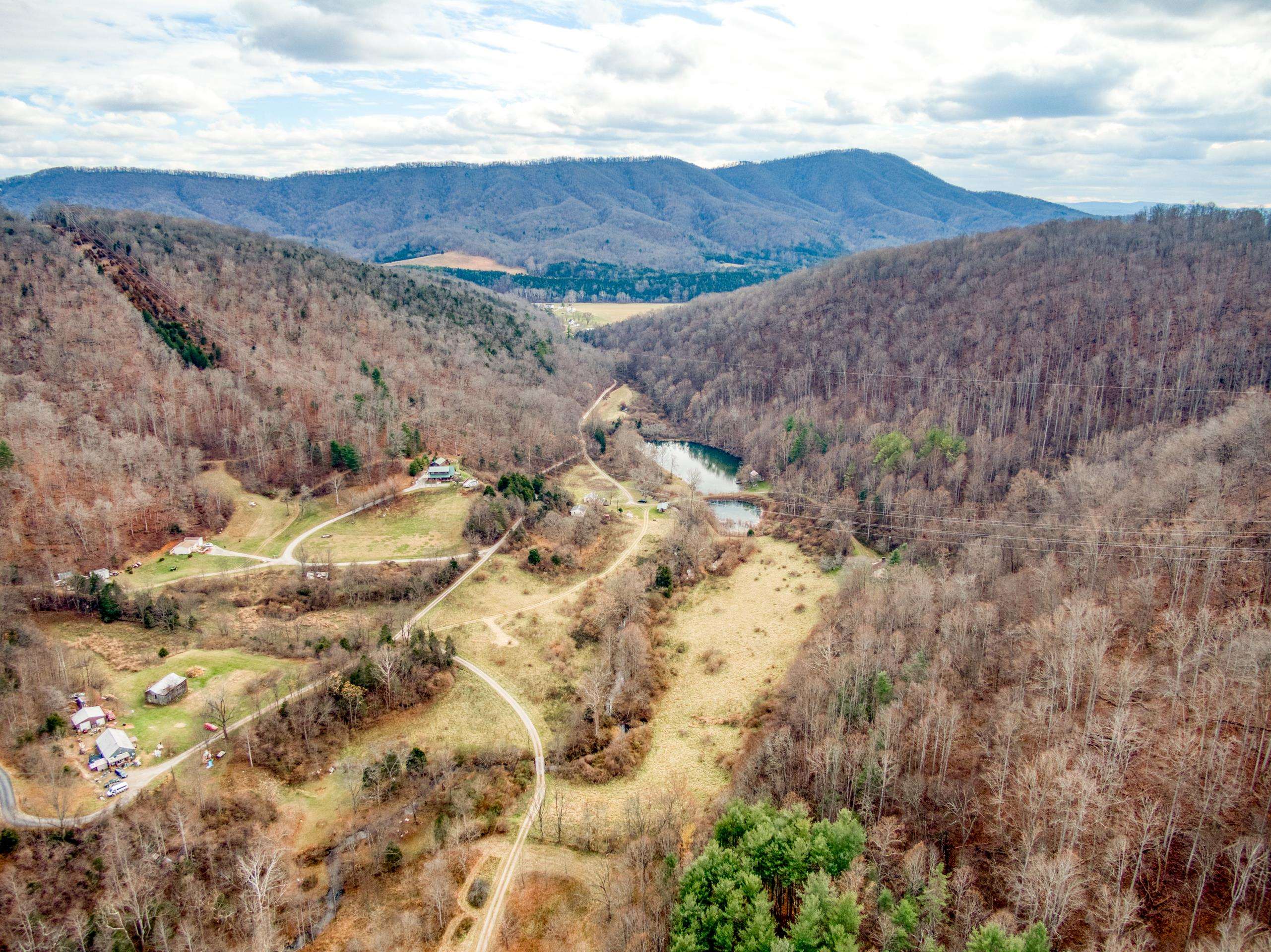 3703 Mill Creek Road