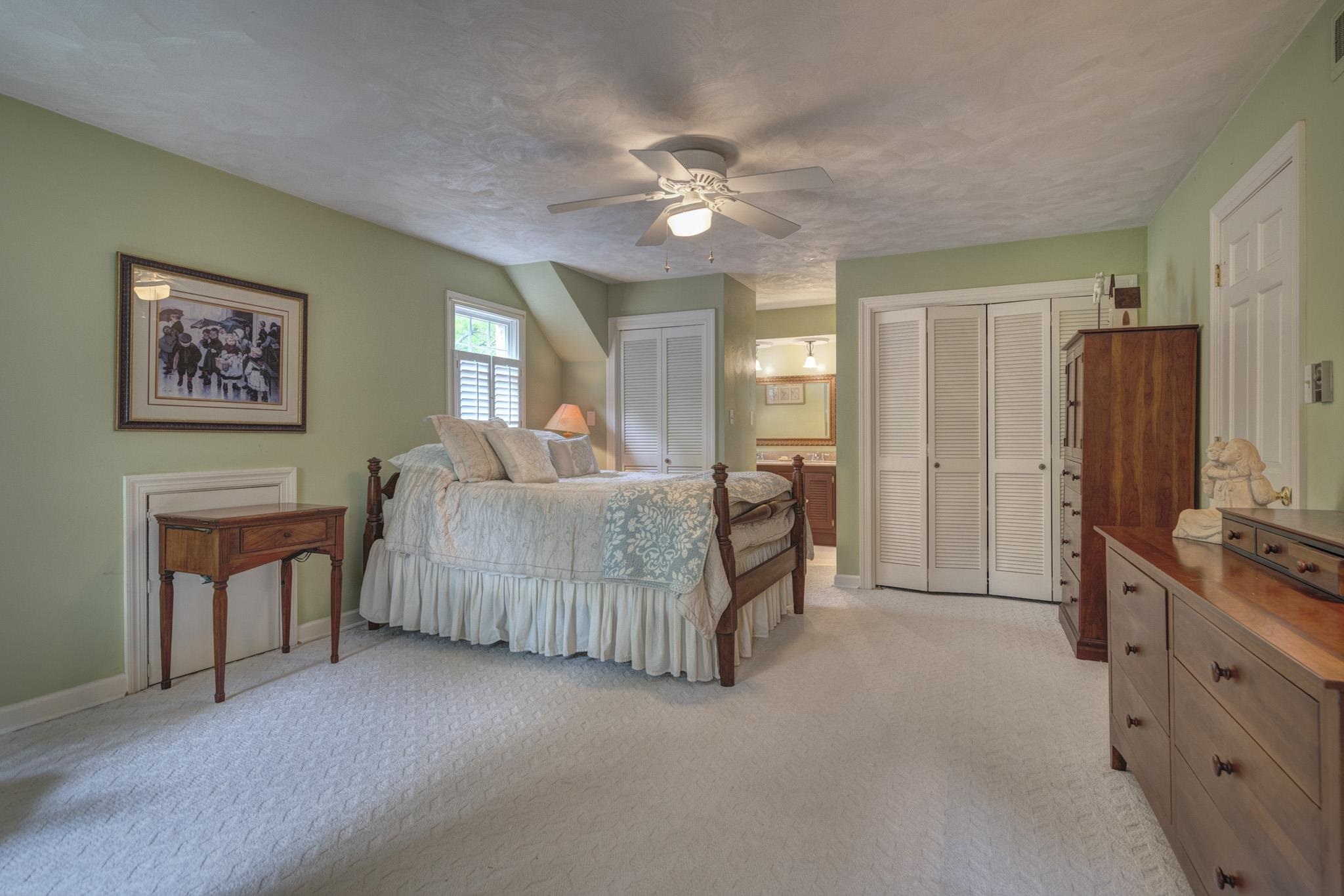 3415 Laurel Drive