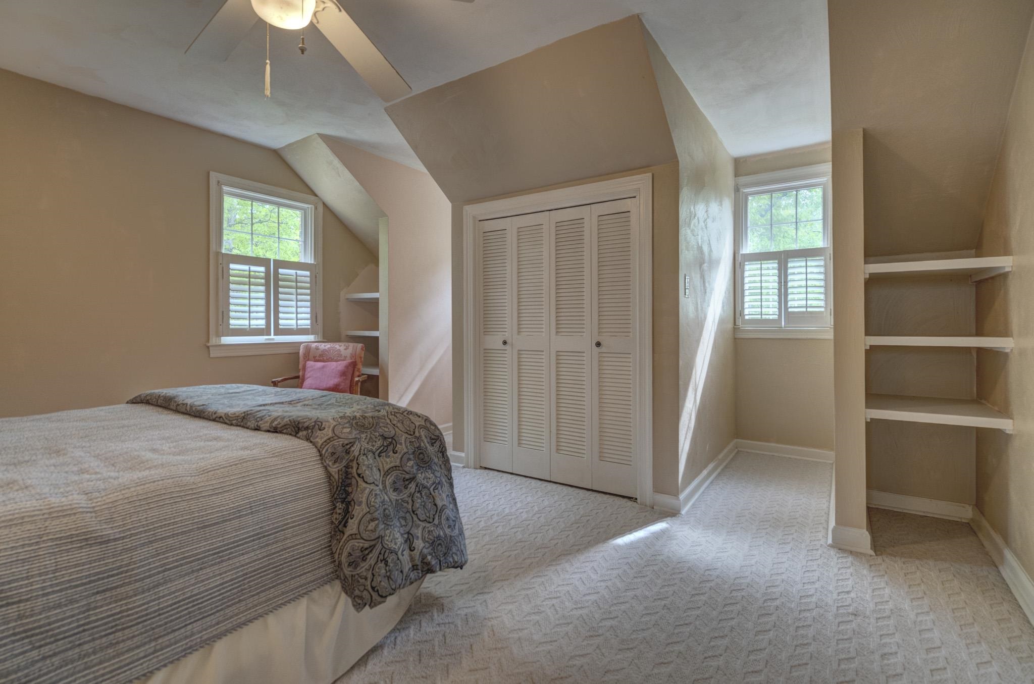 3415 Laurel Drive