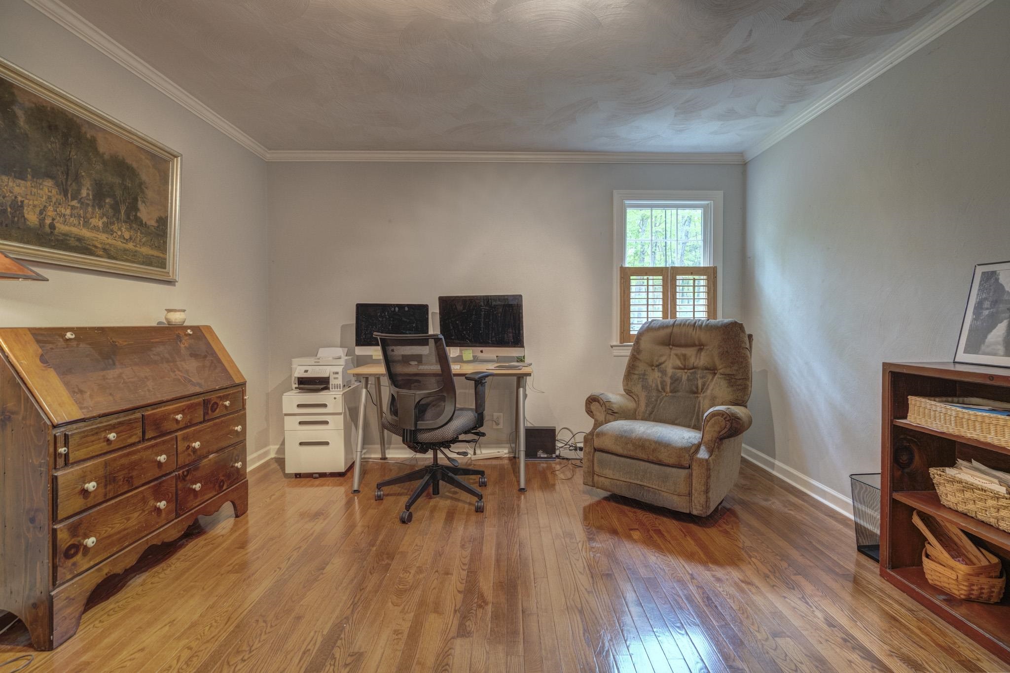 3415 Laurel Drive