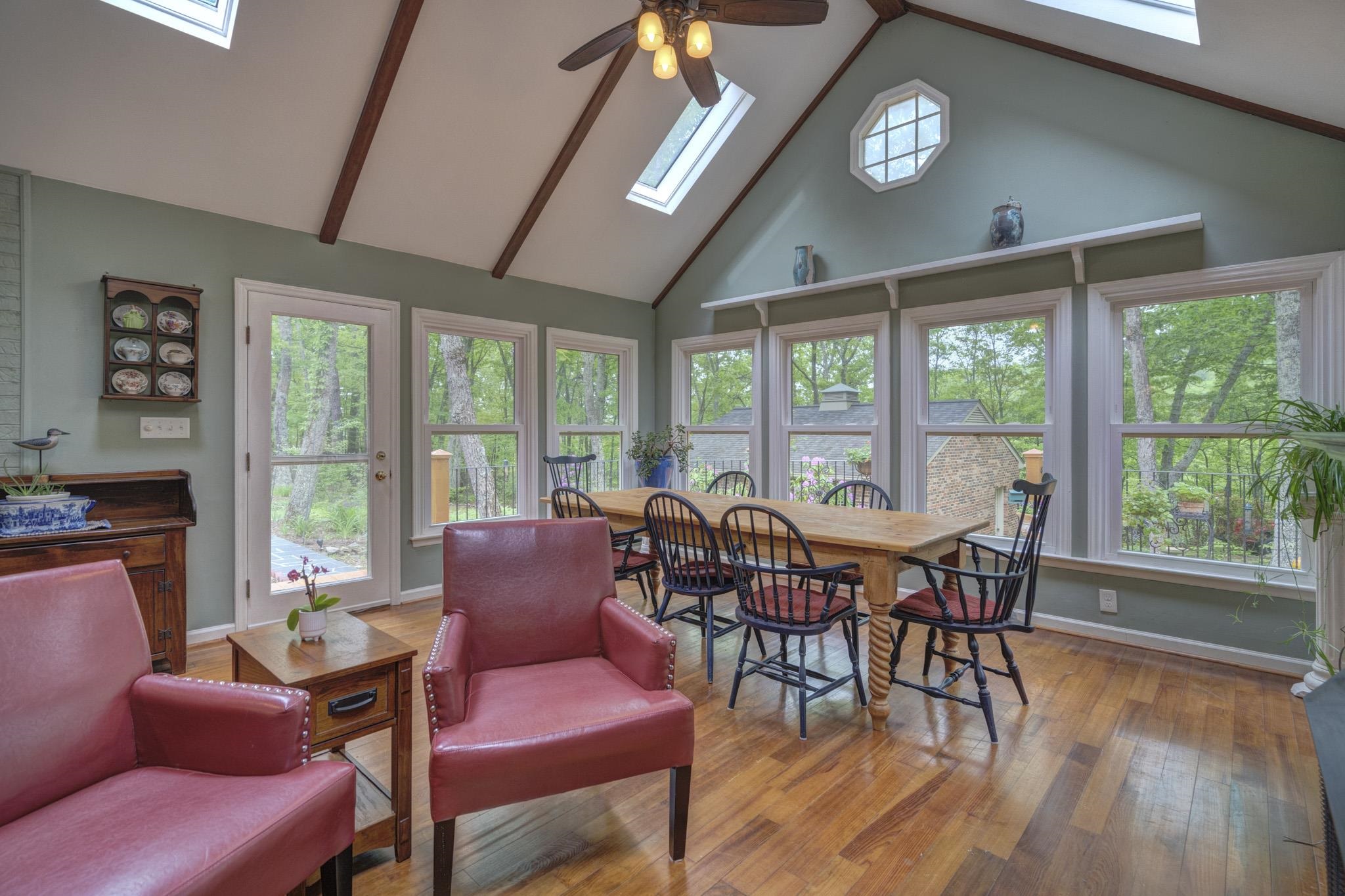 3415 Laurel Drive