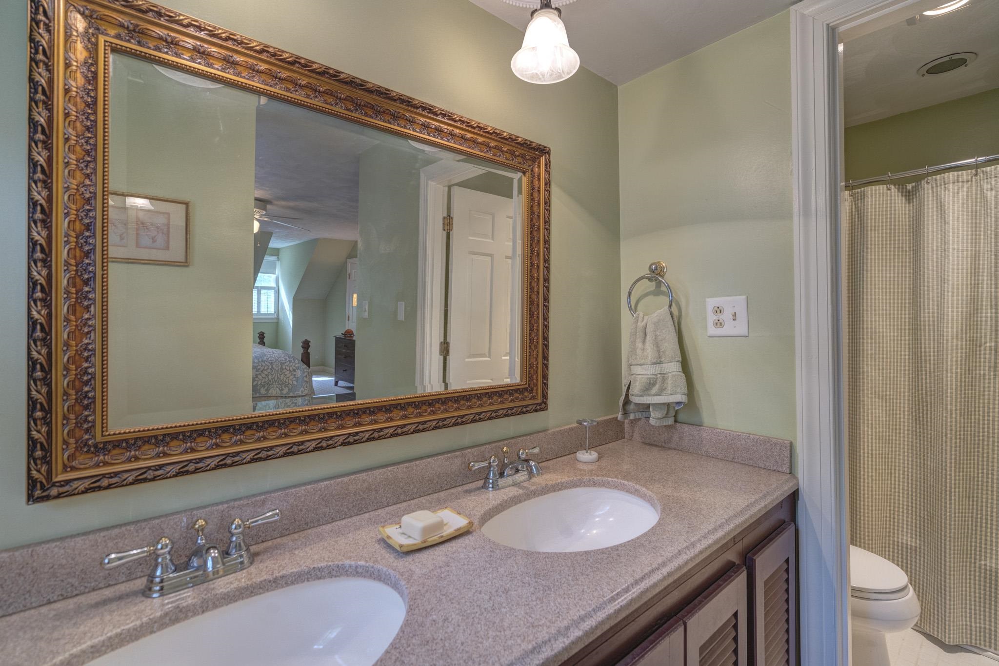 3415 Laurel Drive