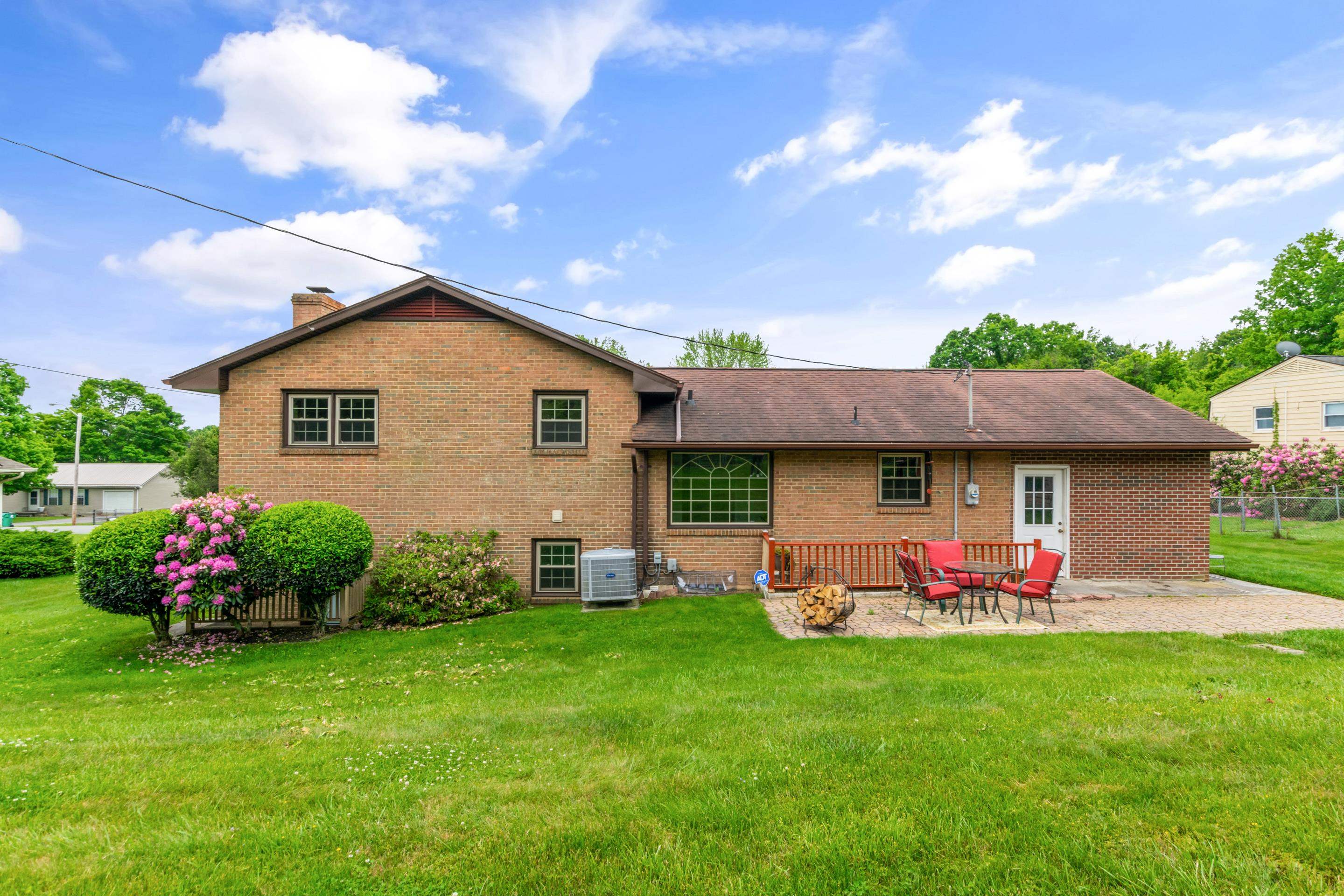 308 Grandview Drive