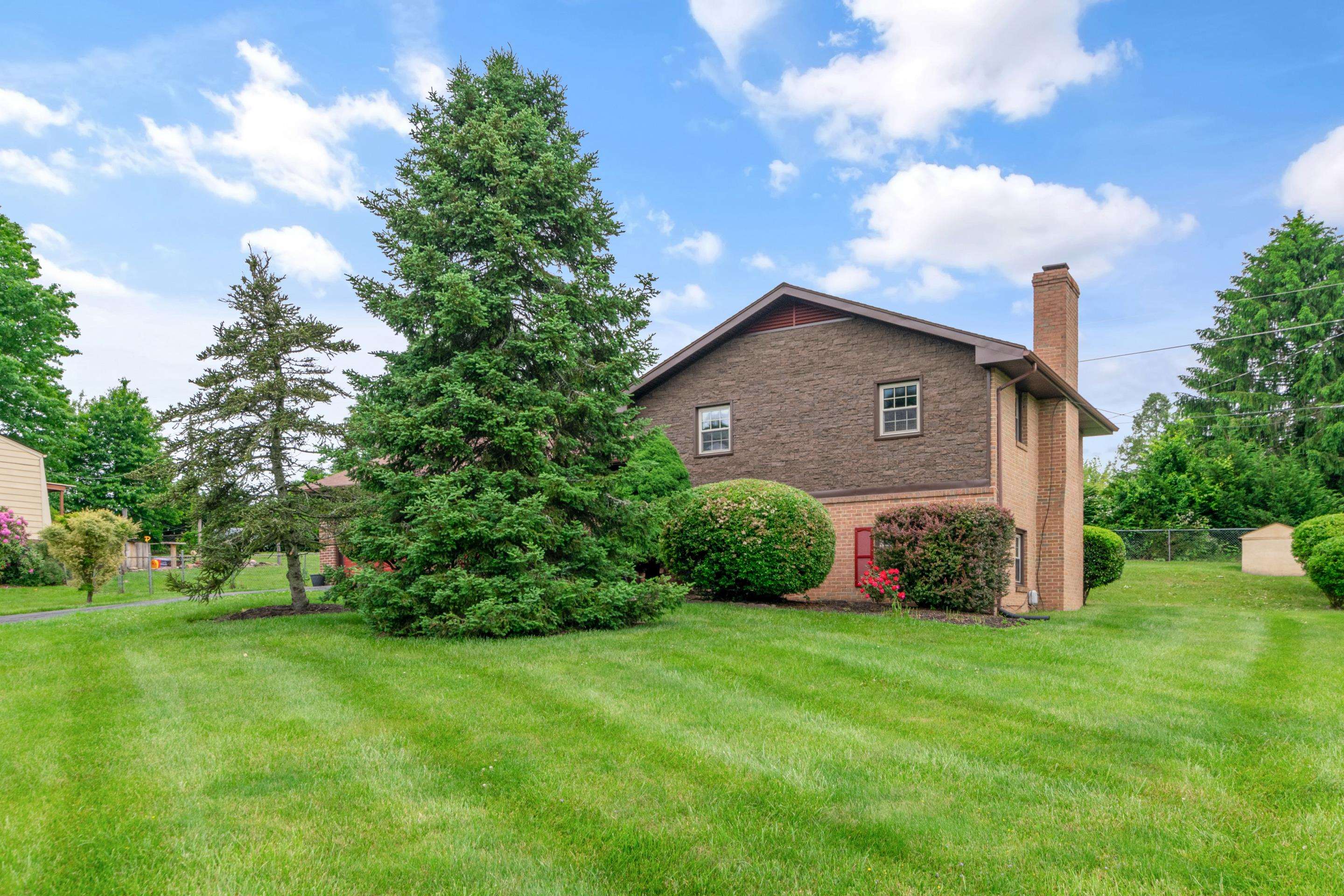 308 Grandview Drive