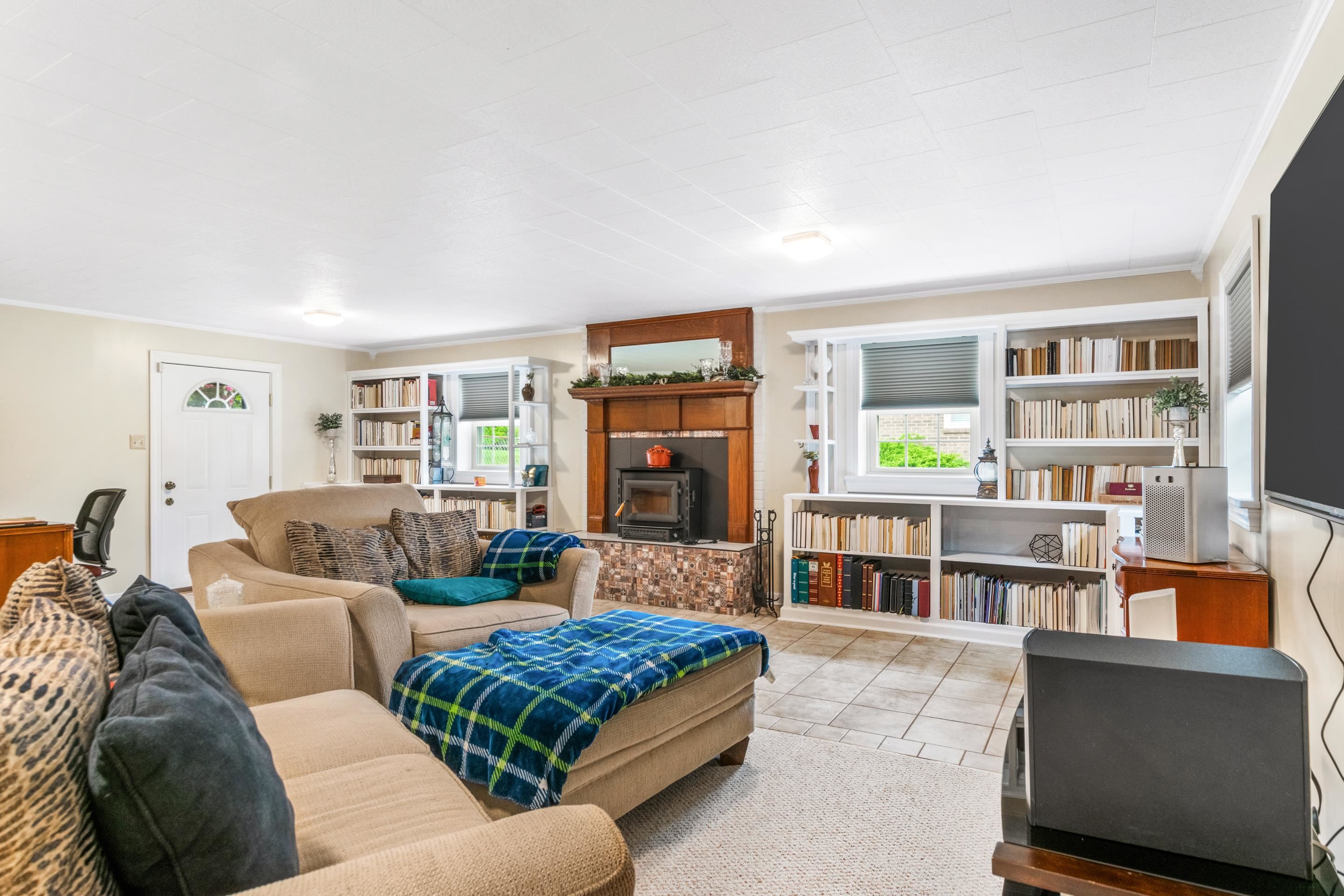 308 Grandview Drive
