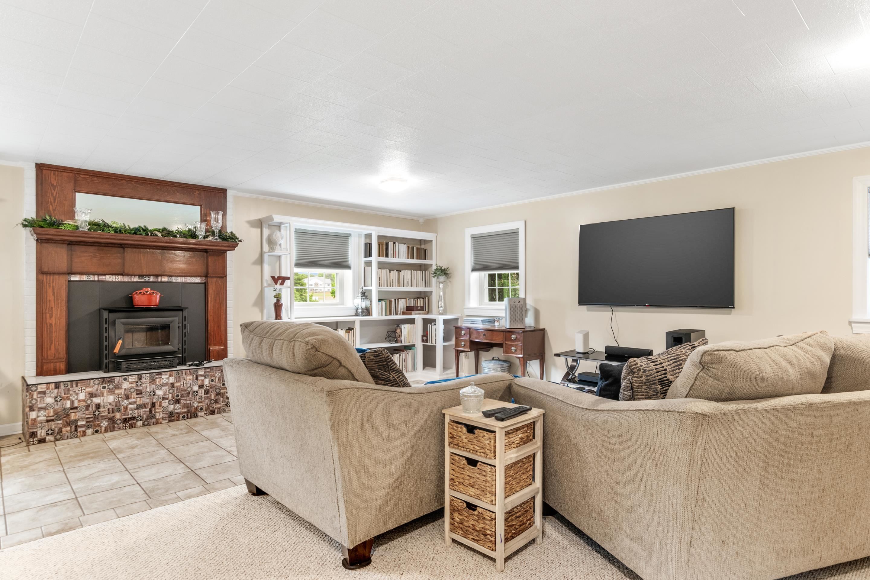 308 Grandview Drive