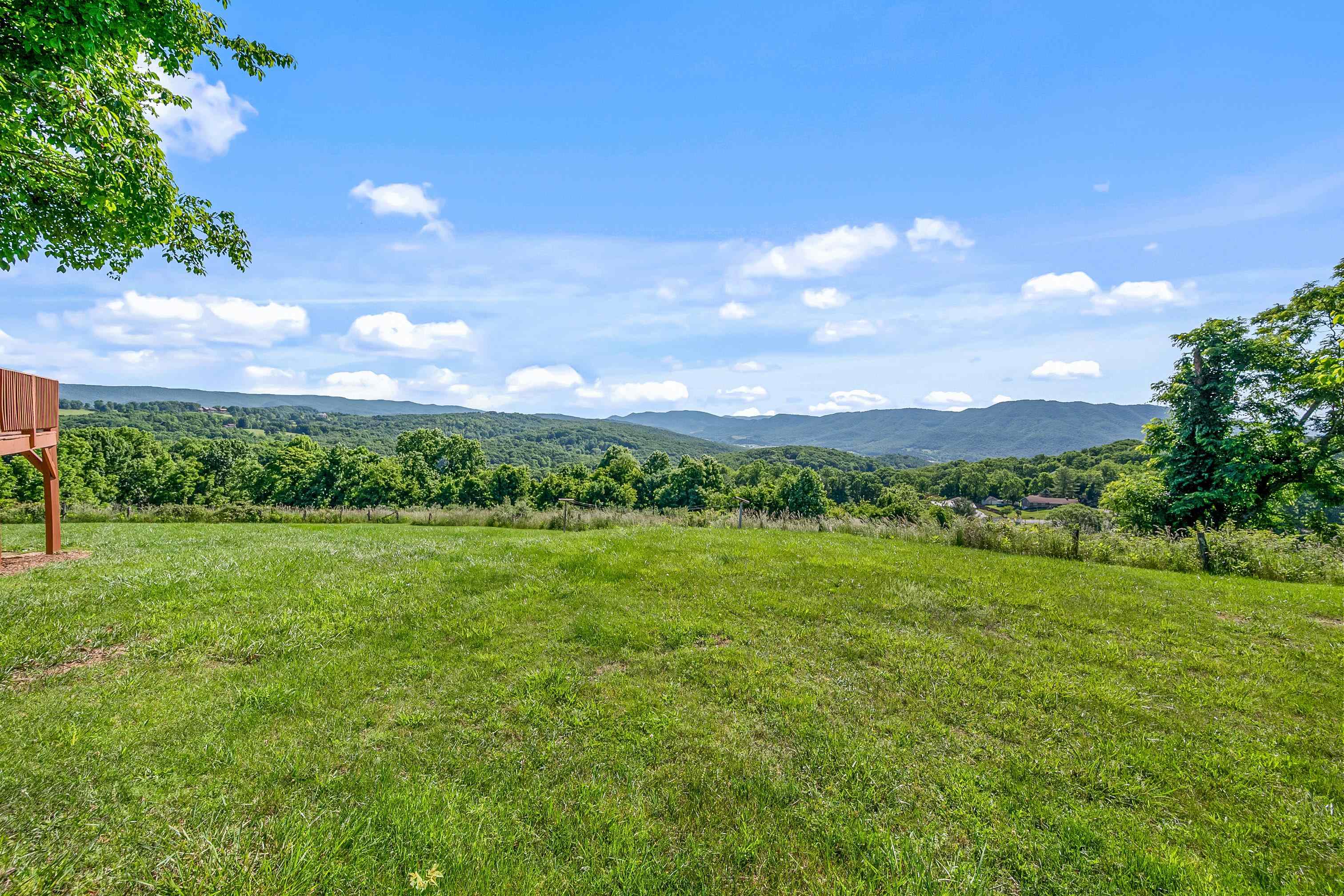 2836 WRIGHTS Way