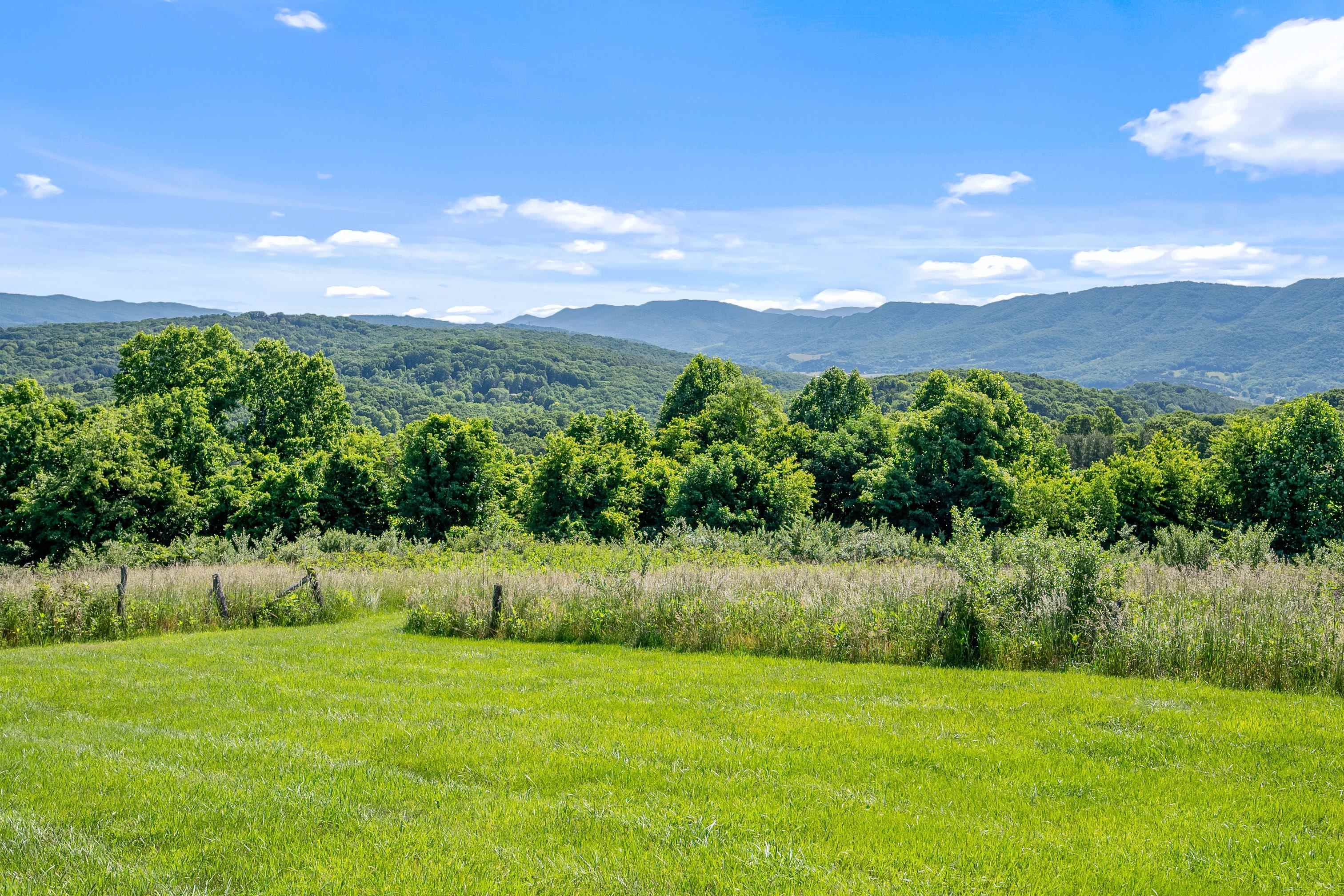 2836 WRIGHTS Way