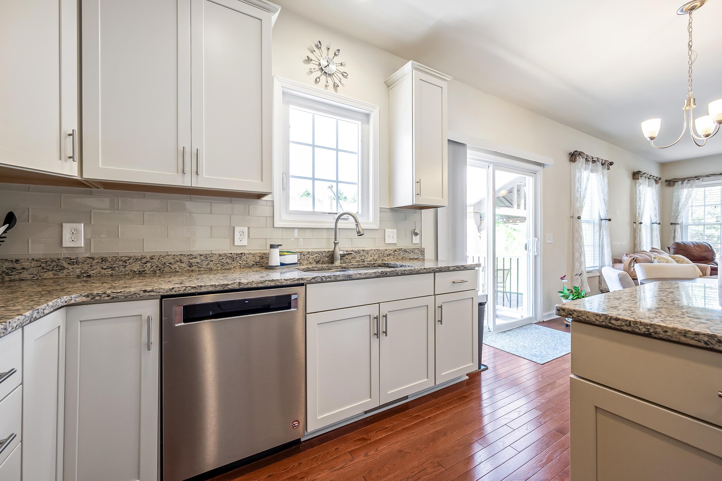 410 HEARTWOOD Crossing