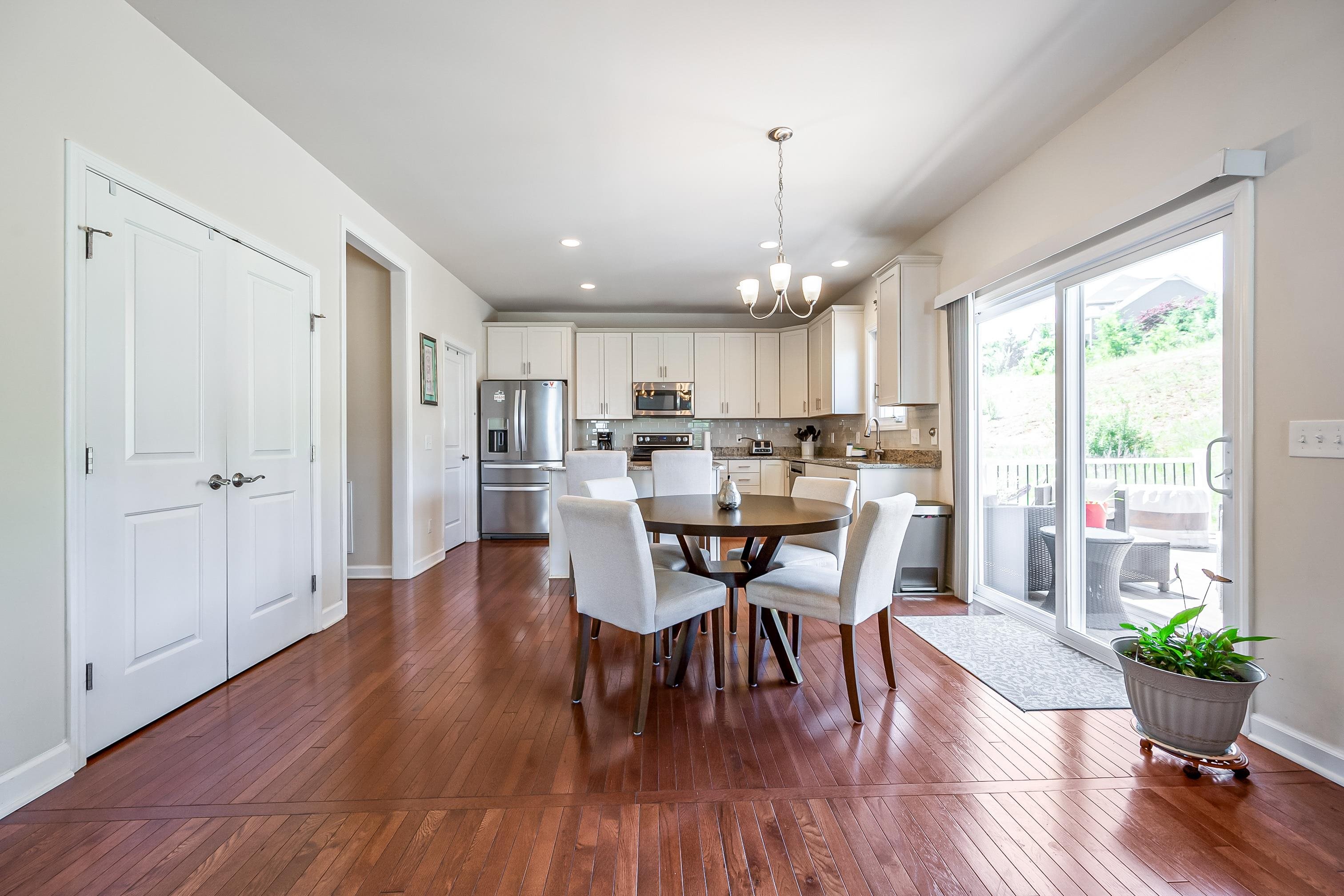 410 HEARTWOOD Crossing