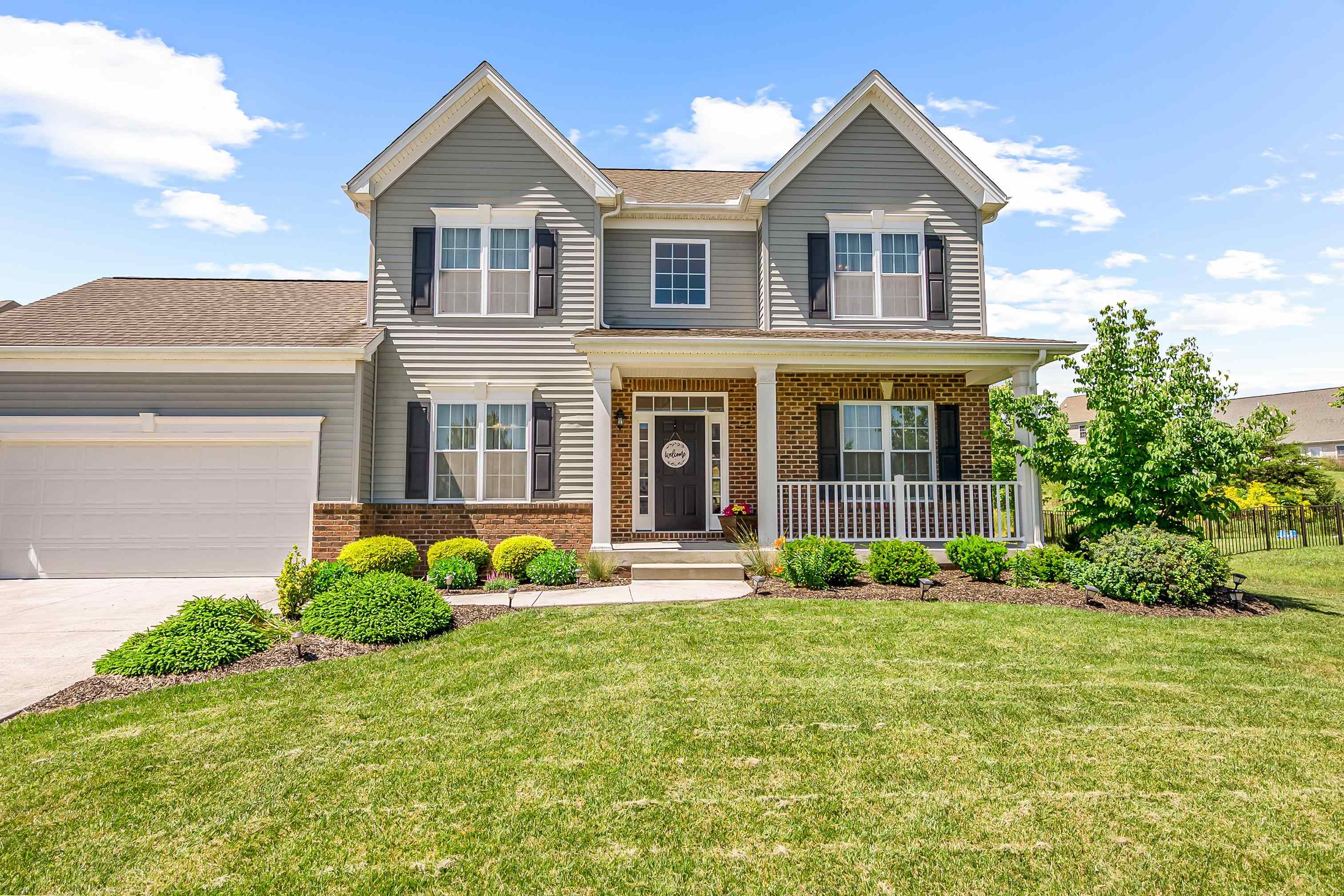 410 HEARTWOOD Crossing