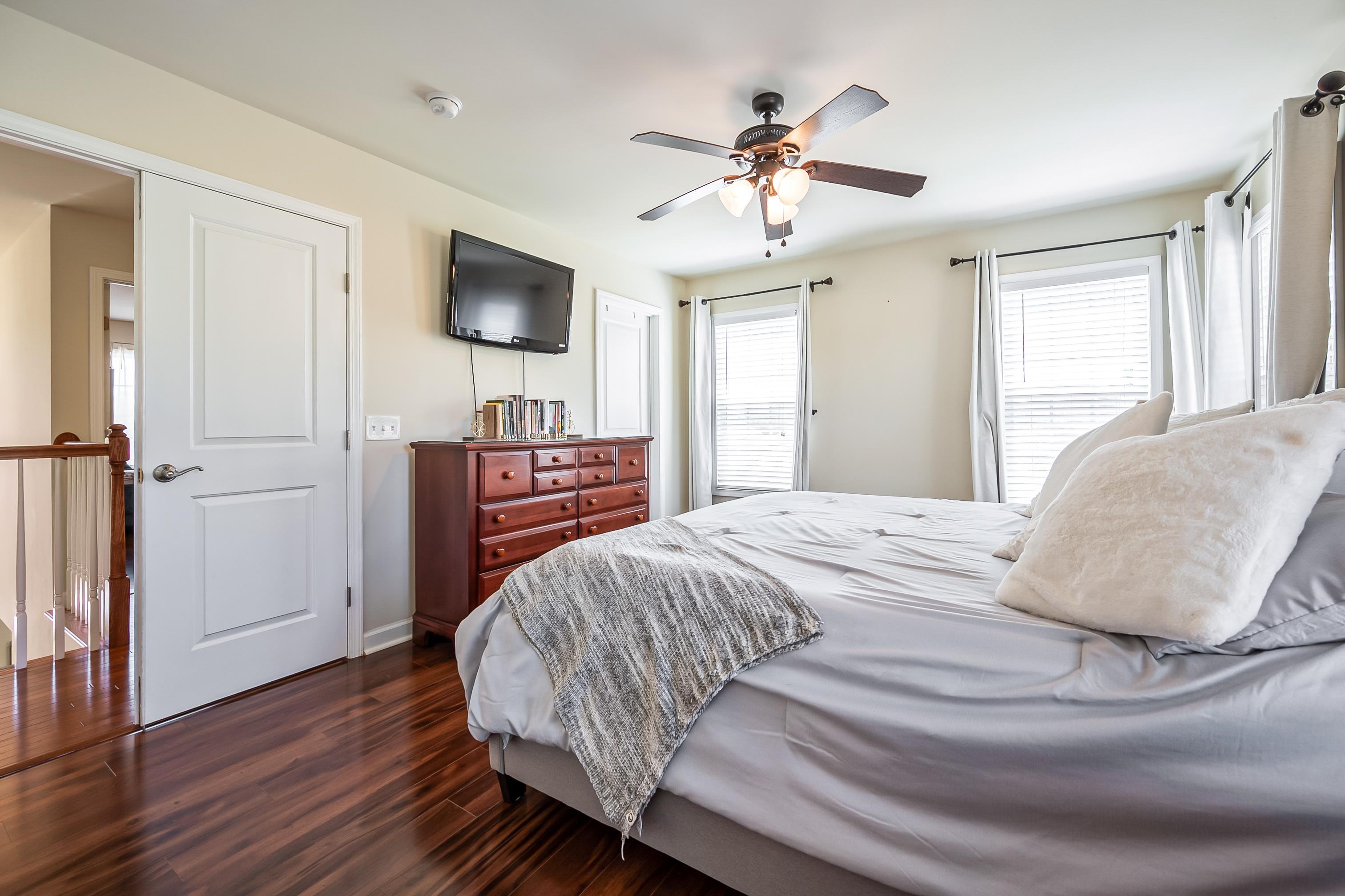 410 HEARTWOOD Crossing