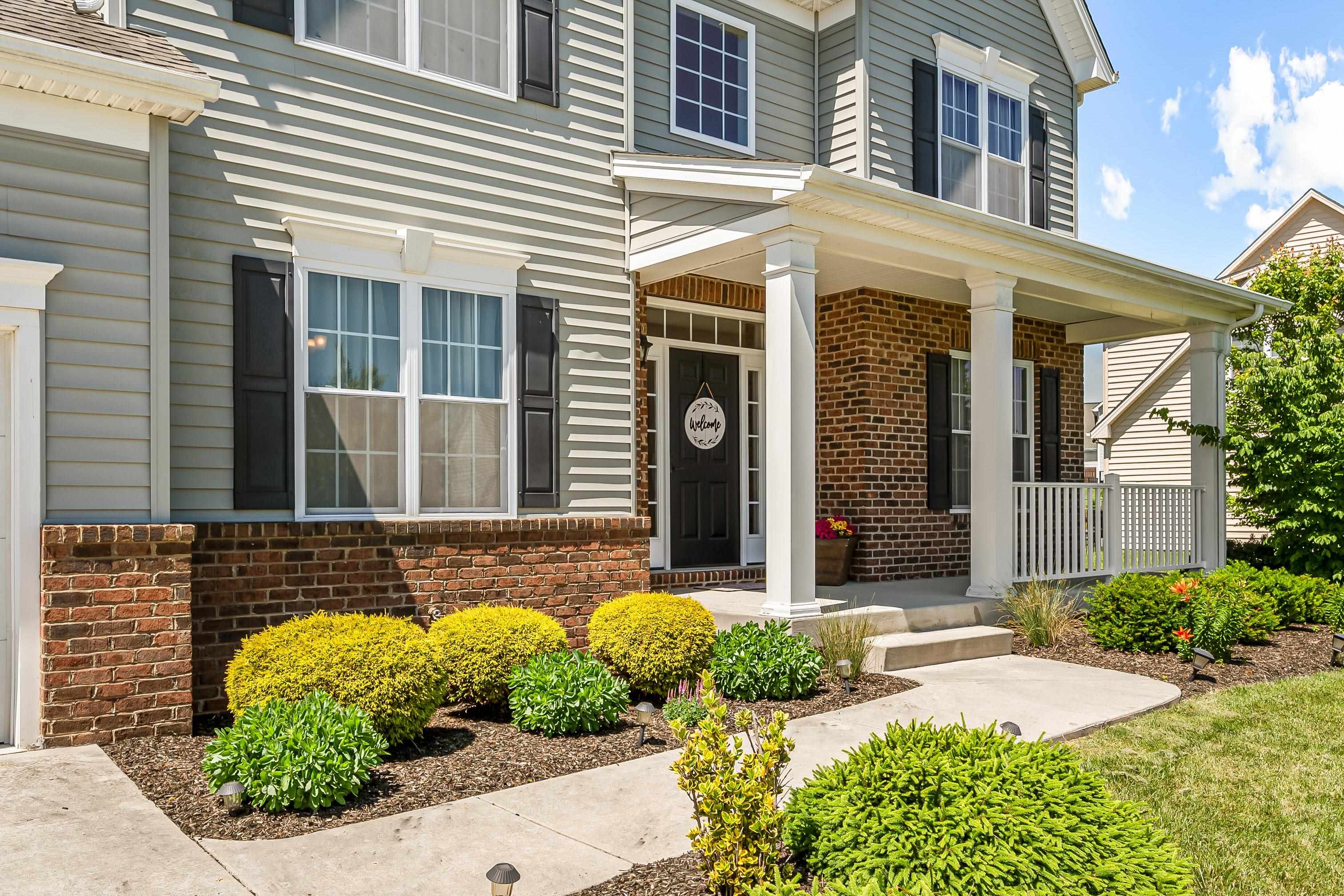 410 HEARTWOOD Crossing