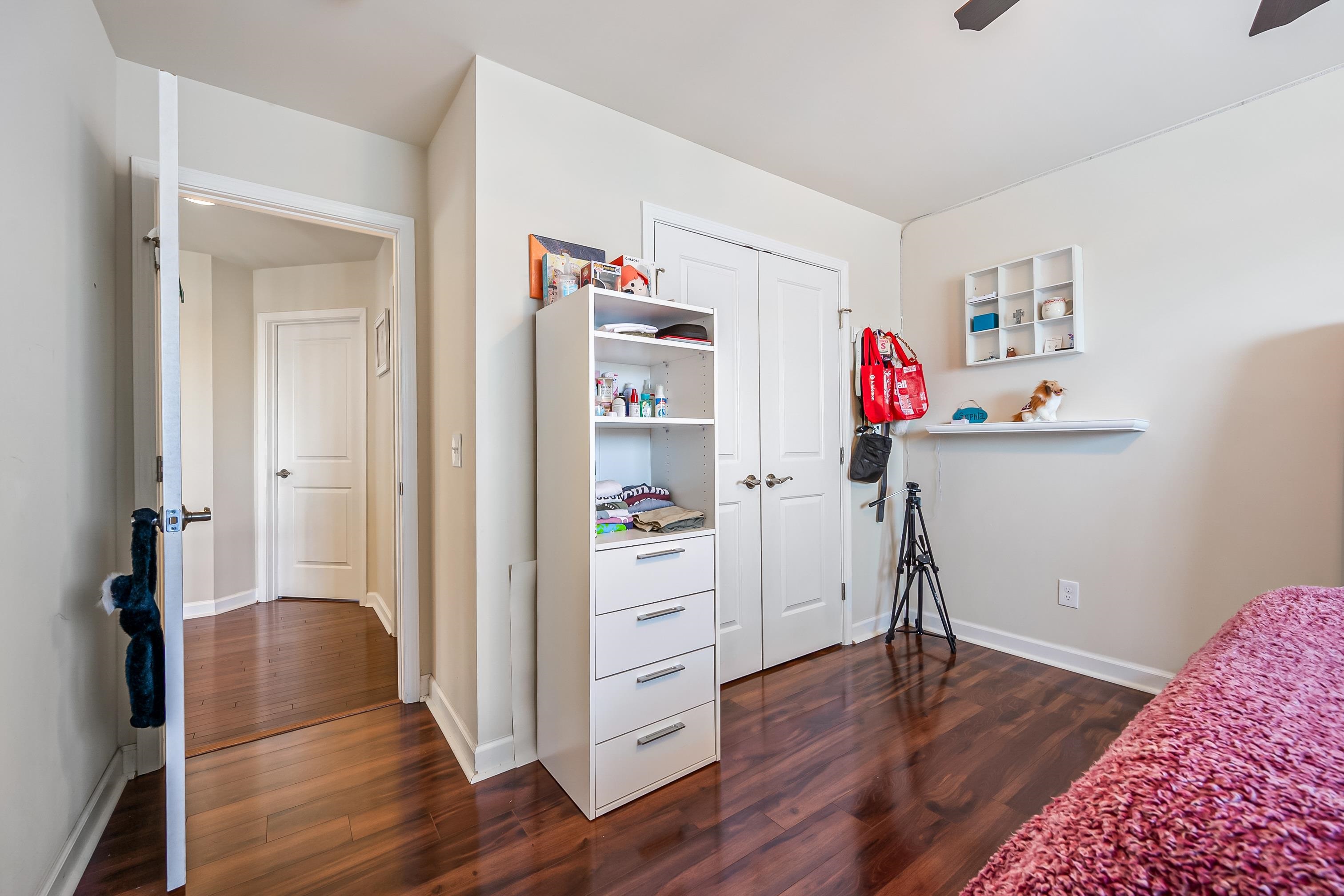 410 HEARTWOOD Crossing