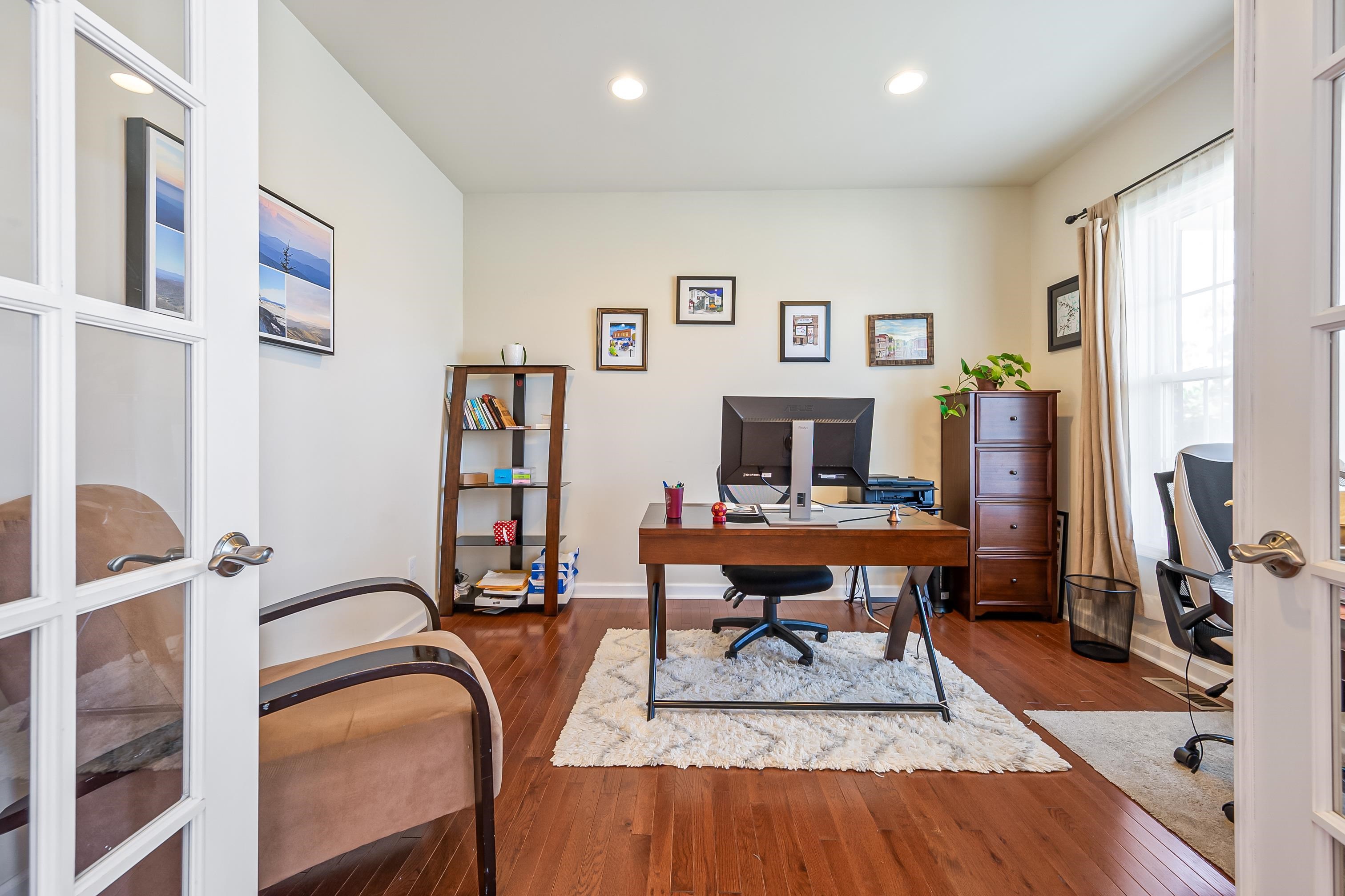 410 HEARTWOOD Crossing