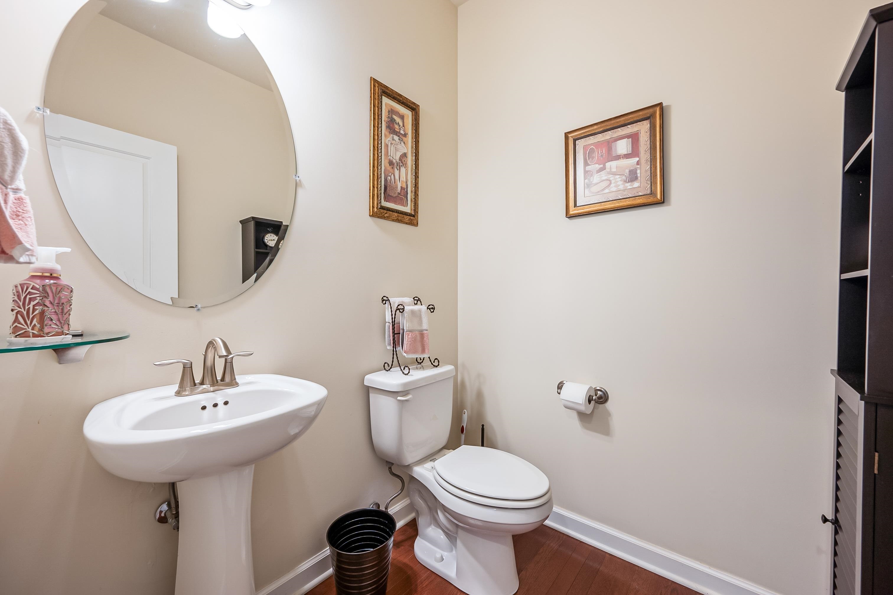 410 HEARTWOOD Crossing