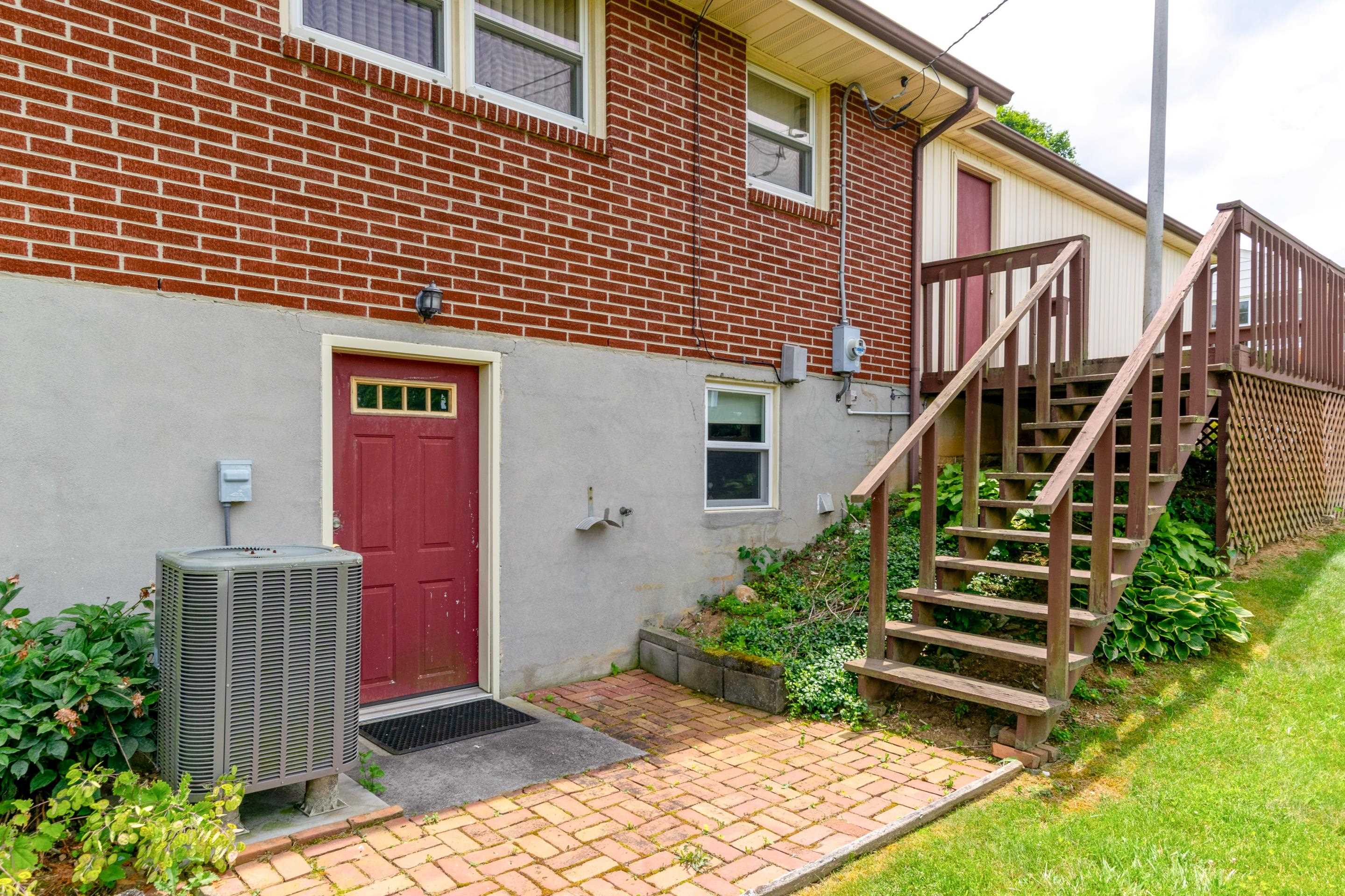 260 Maple Drive