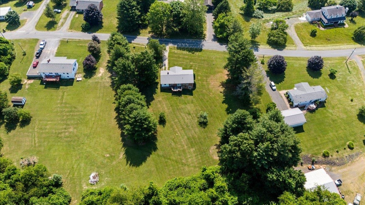 372 Somerset Drive