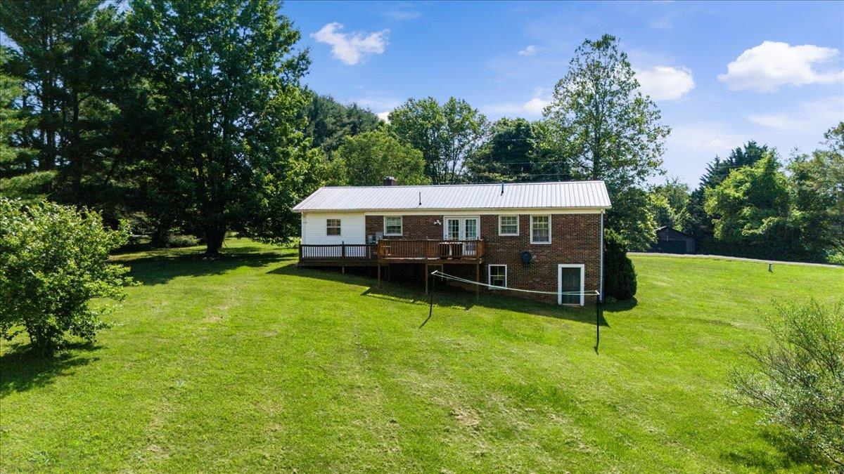 372 Somerset Drive