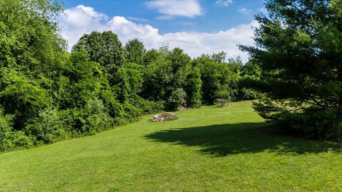 372 Somerset Drive