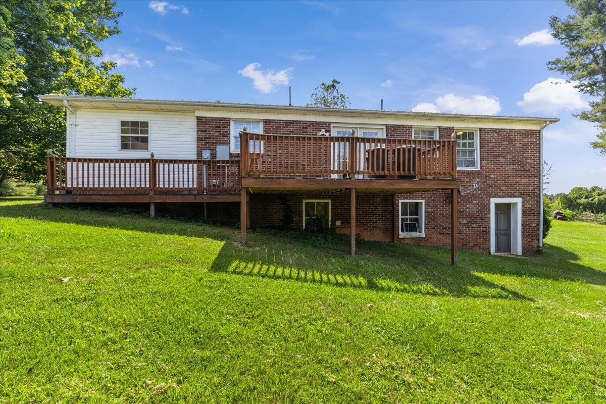 372 Somerset Drive