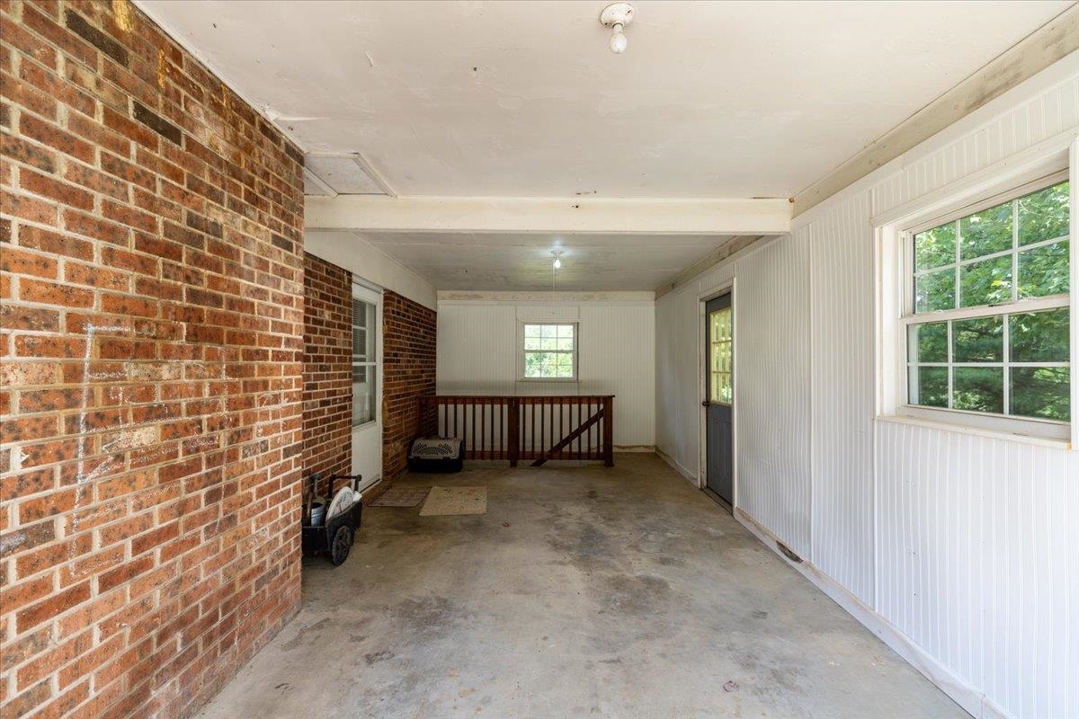 372 Somerset Drive