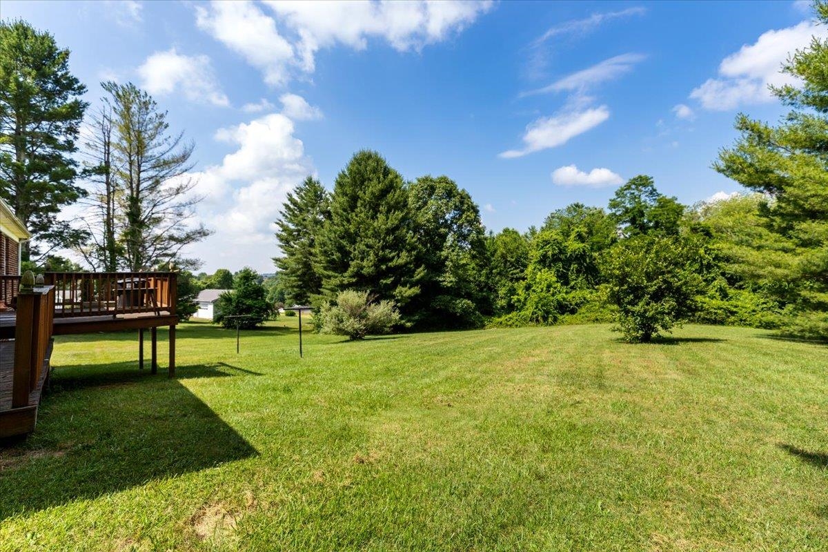 372 Somerset Drive