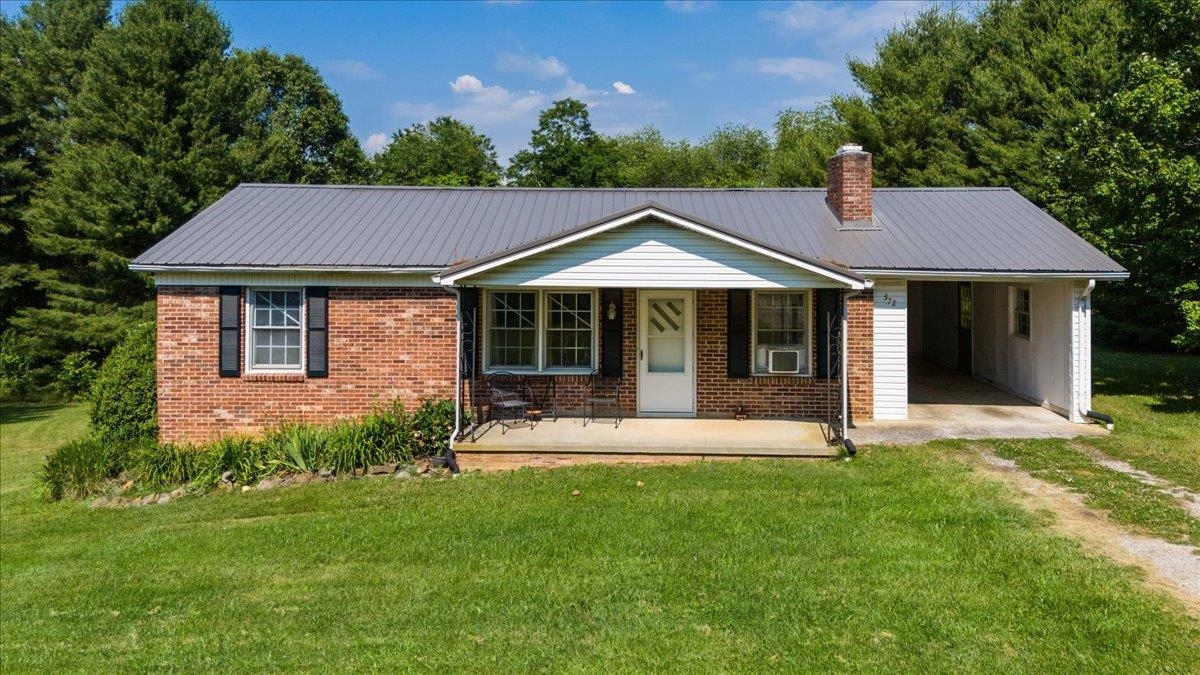 372 Somerset Drive