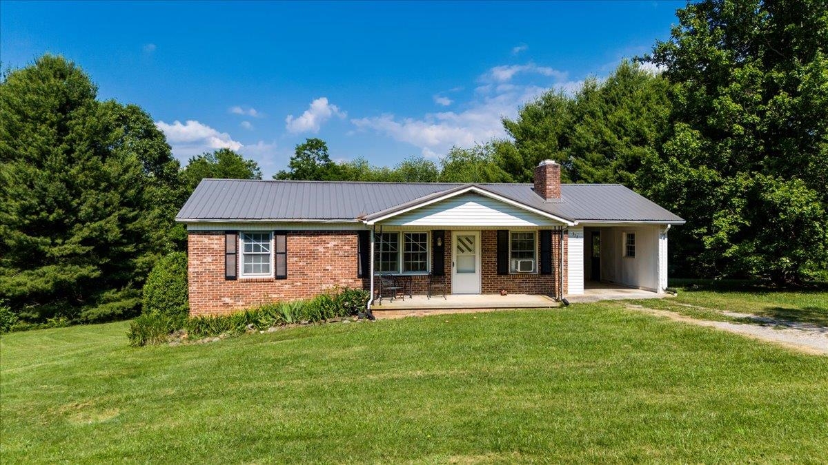 372 Somerset Drive