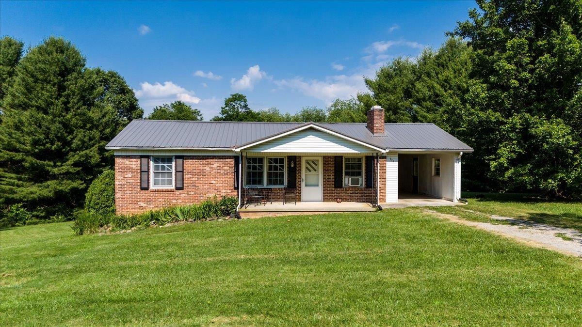 372 Somerset Drive