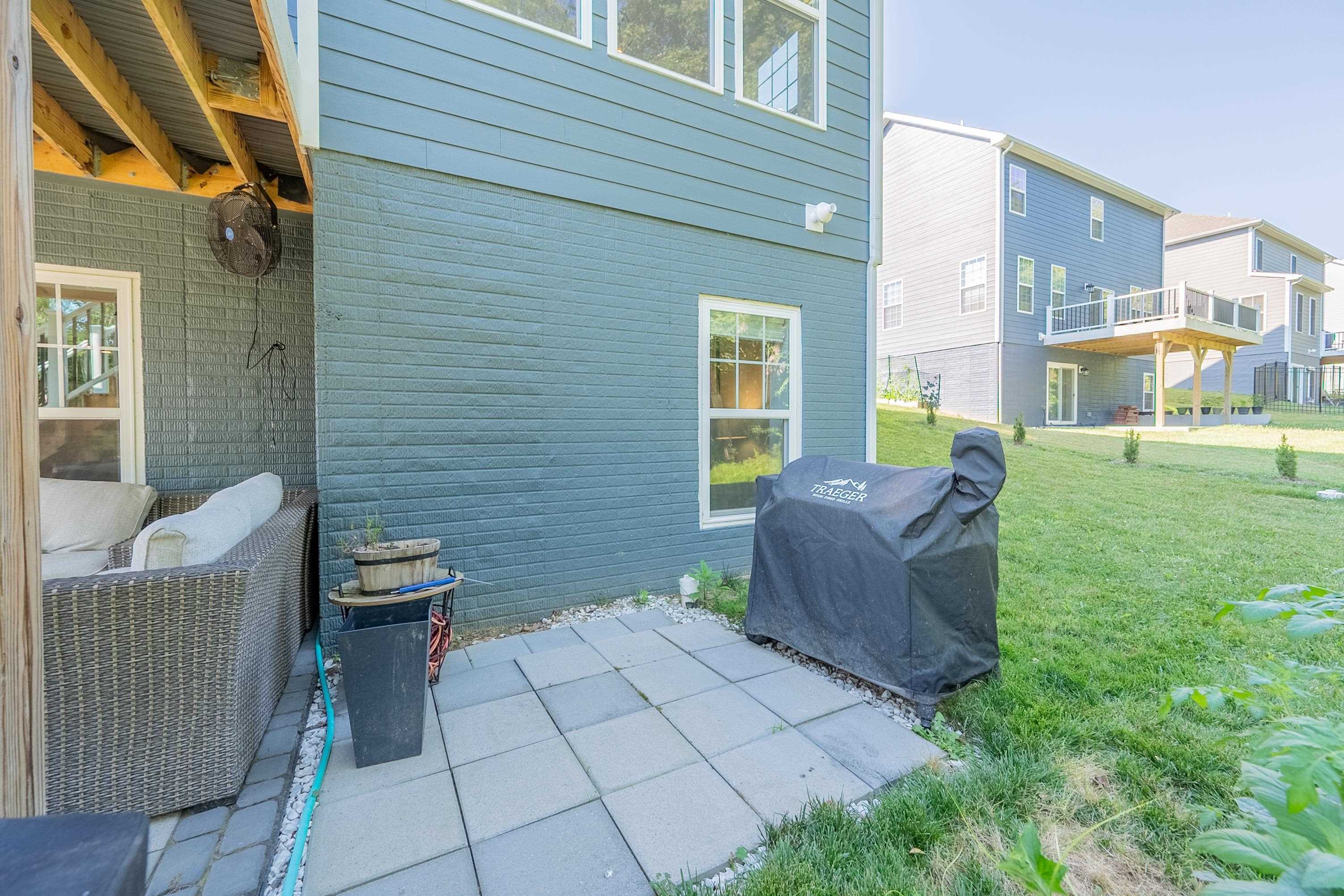 425 HAMILTON Avenue NW